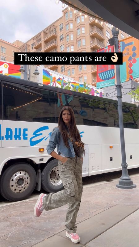 These cano pants are must have I have the size 25 reg! #abercrombie #casuallook #camopants 

#LTKSeasonal #LTKVideo #LTKfindsunder100