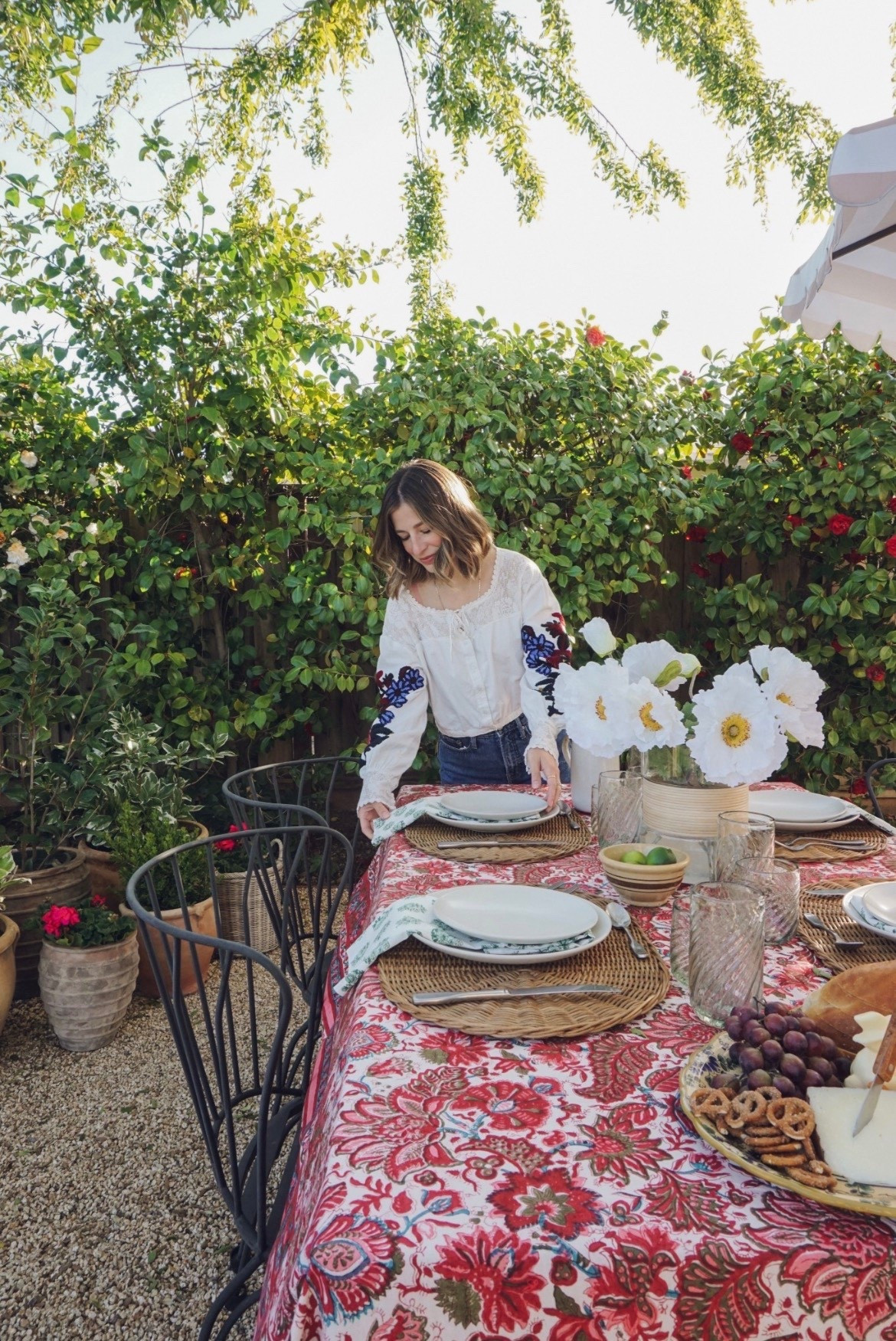 Outdoor table setting ideas

#LTKSeasonal #LTKHome
