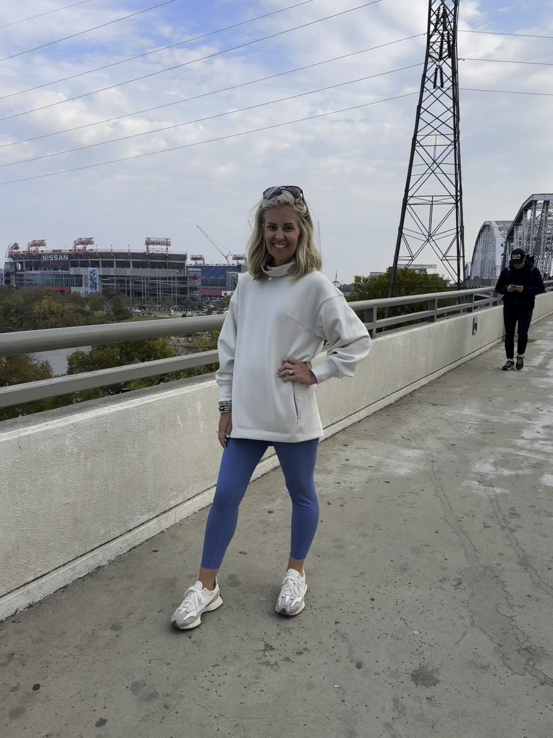 This top you’ll be obsessed with… total booty coverage & it’s on SALE! Available in brown & black too…

Xs top
M pants (use code catherinexspanx)
8 shoes

Use code catherine20 on the arm candy

#LTKStyleTip #LTKFitness #LTKOver40