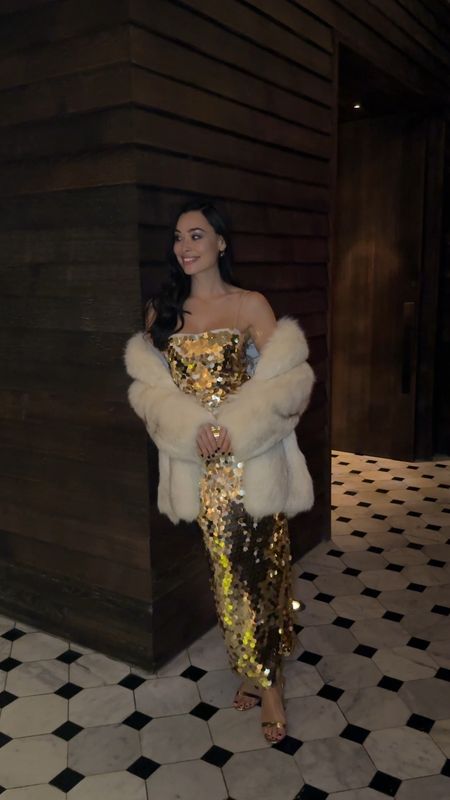 Kat Jamieson wears a gold sequin dress. Faux fur, New Years, NYE, New Years Eve, party, holidays, cocktail party, New Year’s outfit, Christmas Eve, holiday outfit.

#LTKparties #LTKHoliday #LTKSeasonal