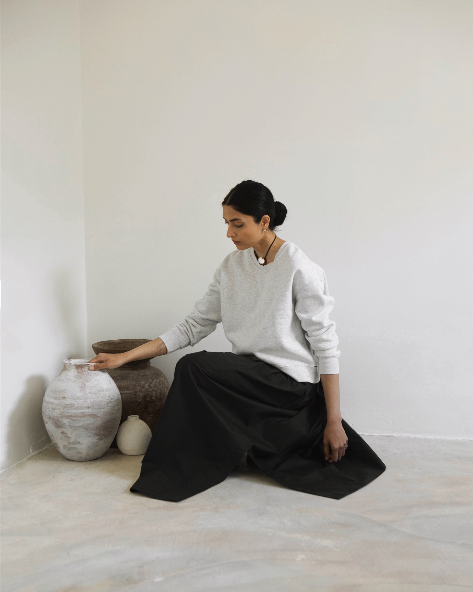 When you want to dress Spring, but the sun likes to make disappearances as usual; pair your favourite S/S skirt with a cosy sweatshirt, best of both worlds!

(Gifted | Sweatshirt @navygrey.co)

#minimalaesthetic #minimalstyle #minimalmood #capsulewardrobe #wardrobestaples #wardrobeclassics #maxiskirt #maxiskirtstyle #navygrey #sustainablestyle #sustainablefashion #timelessstyle #timelessfashion #maxiskirtstyling #whatiwore #whatiworetoday #springstyle 

#LTKspring #LTKuk #LTKstyletip