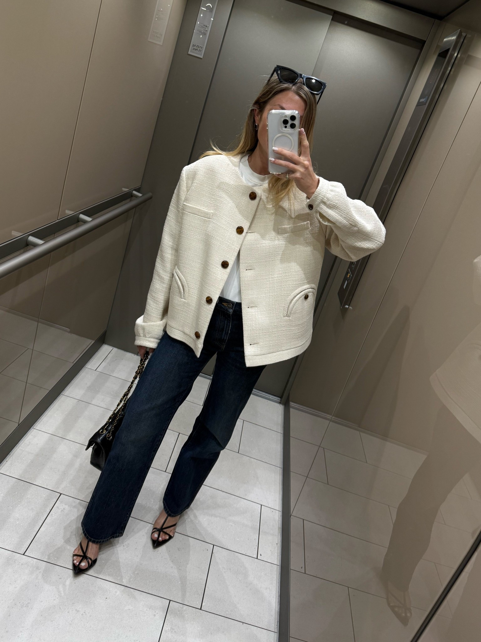 Spring in the city 
Khaite jeans
Mytheresa 
Cream jacket 

#LTKspring #LTKstyletip #LTKworkwear