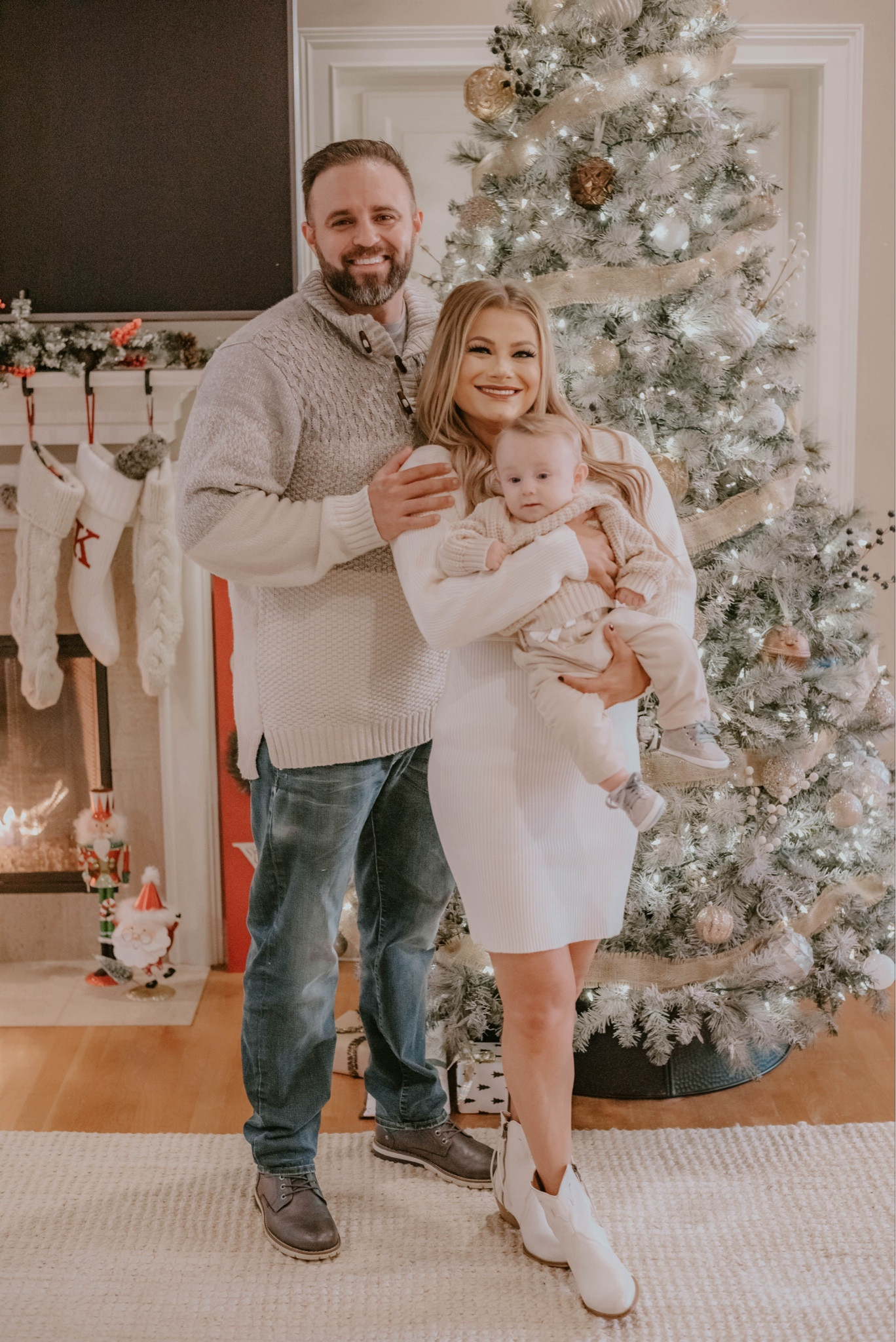 Holiday Outfit Inspo for the whole fam ❤️💚

Christmas Outfits | Holiday Outfit Inspo | Christmas Cards | Family Christmas Fits | Holiday Dress  | Holiday Party | Boots 

#LTKSeasonal #LTKHoliday #LTKfamily