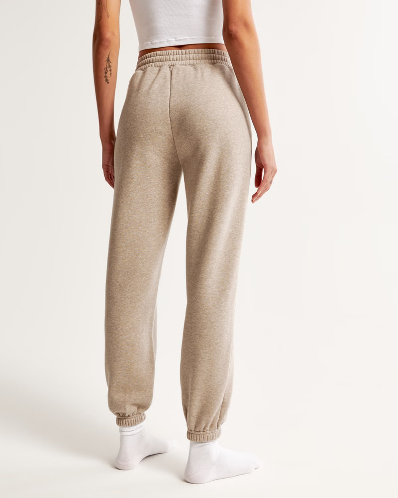 Essential Sunday Sweatpant | Abercrombie & Fitch (US)