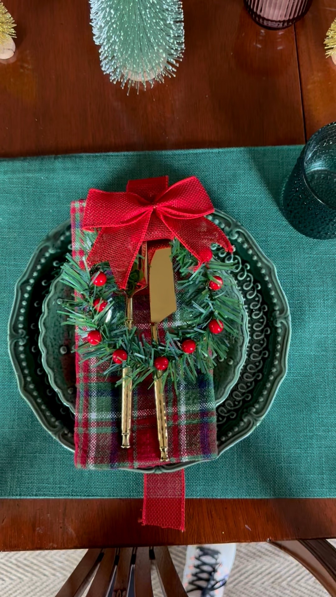 Christmas plates 

#LTKFindsUnder50 #LTKHome #LTKFindsUnder100