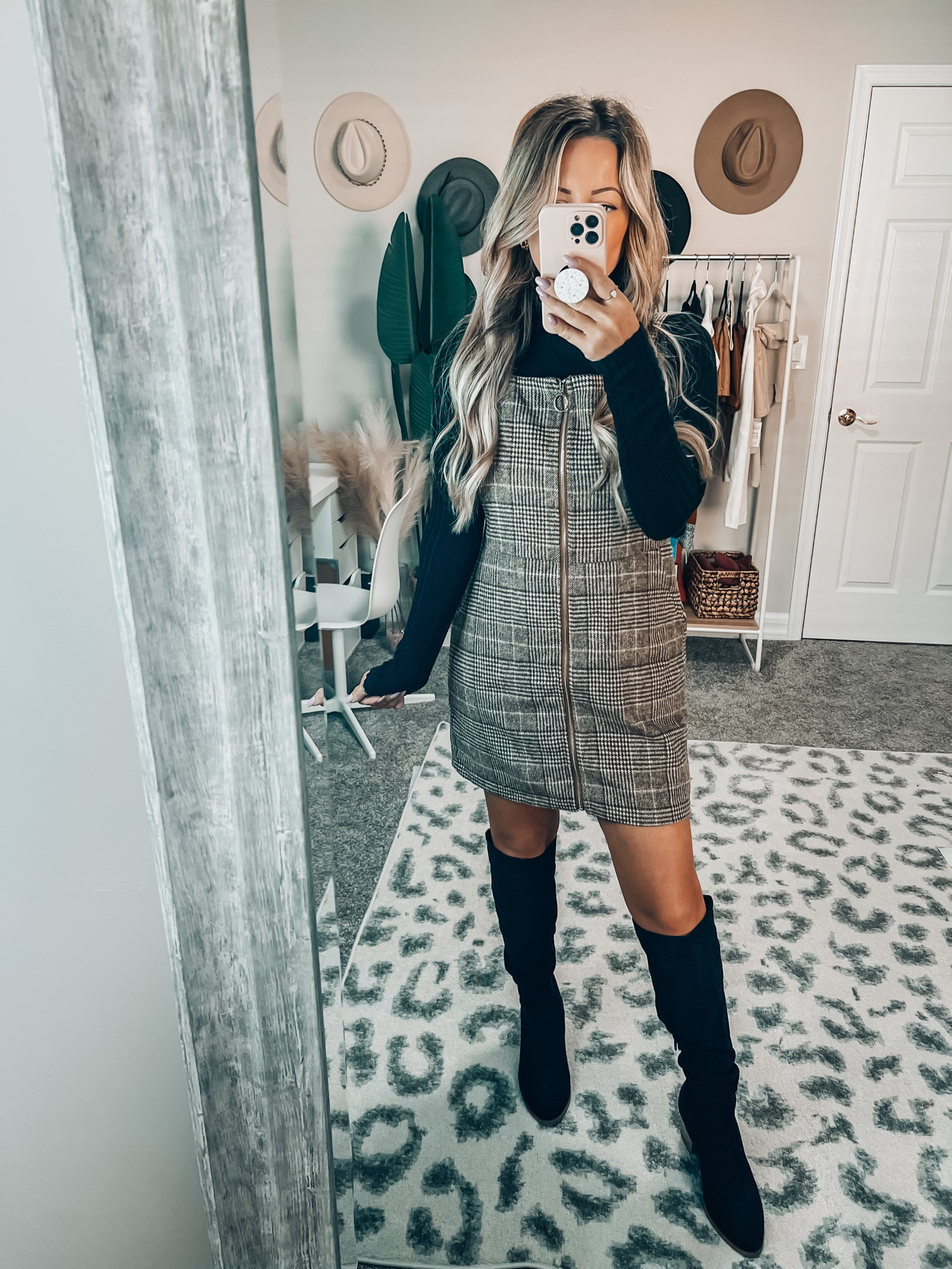 Sharing the cutest OVERALL (PINAFORE) dress for fall 🍂

Ilda15 for 15% off 

#LTKfindsunder50 #LTKstyletip #LTKSeasonal