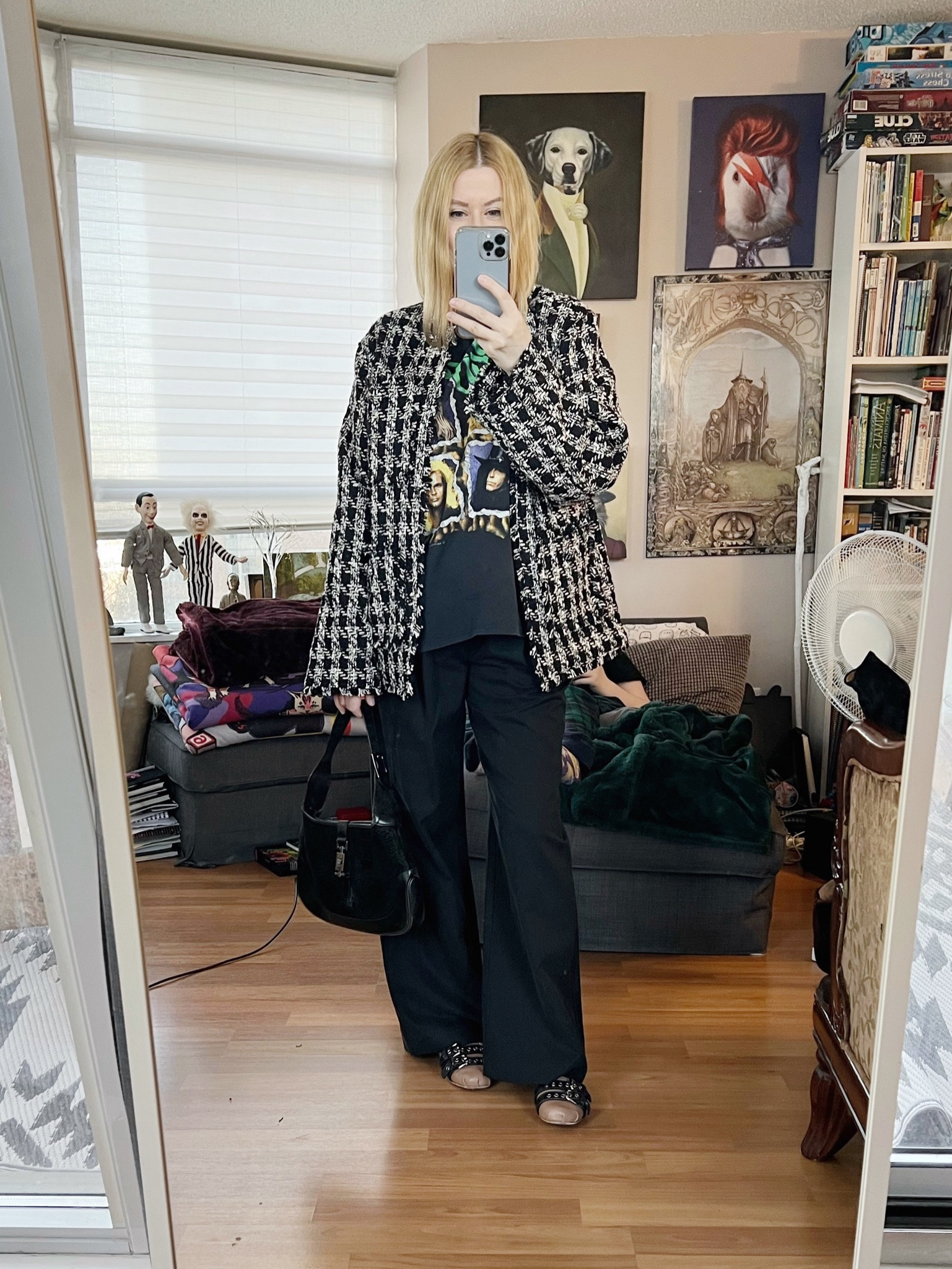 New bouclé jacket with a vintage t-shirt, vintage bag, secondhand shoes, and Everlane trousers. I can’t wait to get my leather rosette brooch because it’s going to look great on here.
•
.  #winterLook  #StyleOver40  #boucle  #hmXme  #miumiu  #balletflats #vintageGucci #everlane #miumiuflats #FashionOver40  #MumStyle #genX #genXStyle #genXInfluencer #WhoWhatWearing #genXblogger #secondhanddesigner #Over40Style #40PlusStyle #Stylish40s #styleTip  #HighStreetFashion #StyleIdeas


#LTKU #LTKFind #LTKstyletip