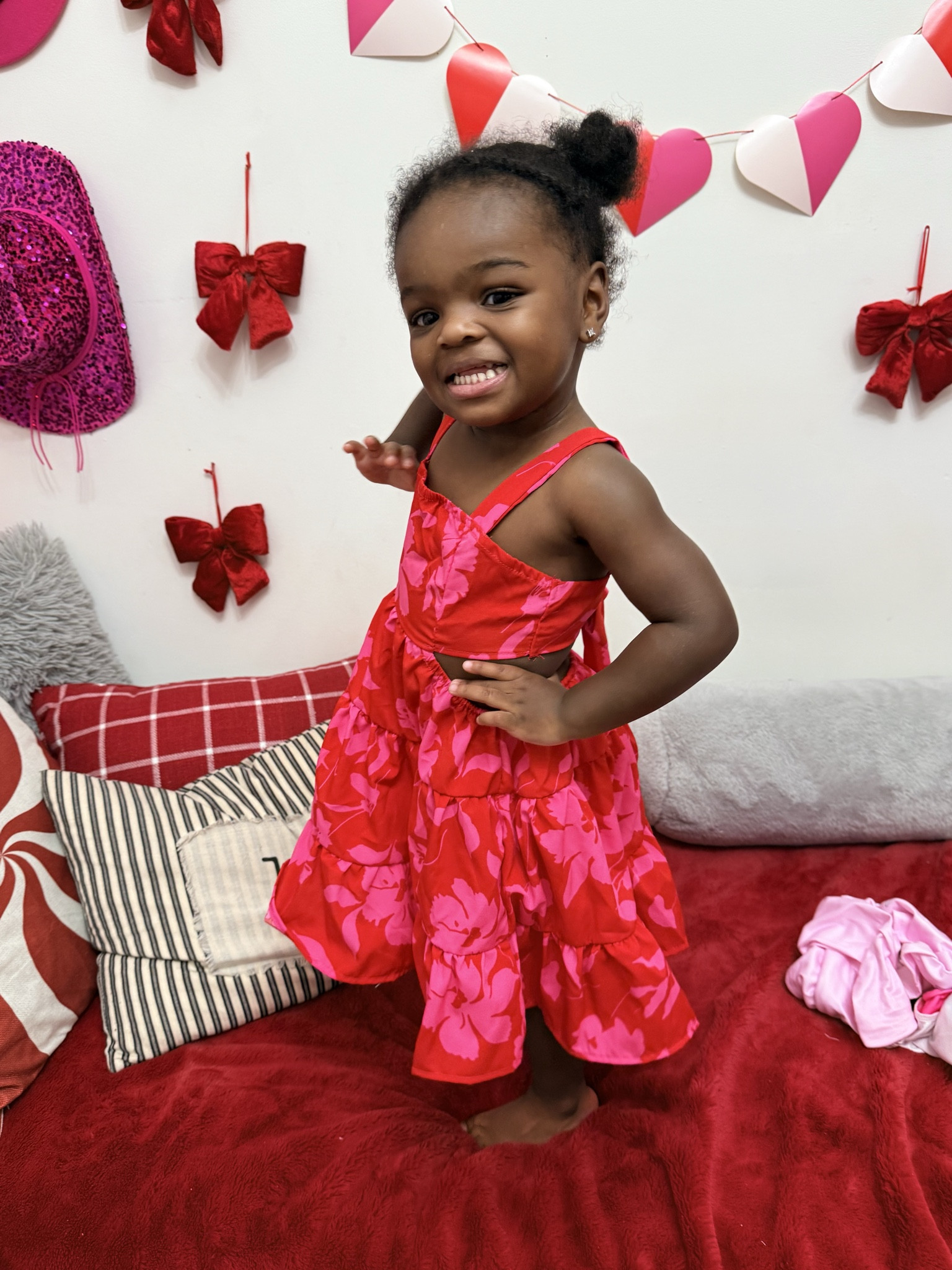 Valentine’s Day outfits for toddlers are seriously too cute this year 💕
Sweet prints, comfy fits, and easy pieces perfect for school, playdates, or Valentine’s Day fun. I linked my favorite toddler Valentine’s outfits that are adorable and practical for everyday wear.

#ToddlersValentinesDay #ToddlerOutfits #ValentinesKids #KidsFashion #ToddlerStyle #LTKKids #LTKFamily #ShoppingWithPriiincesss #AtlantaMom #AtlantaCreator #CuteKidsStyle #ValentinesVibes

#LTKValentine #LTKBaby #LTKKids