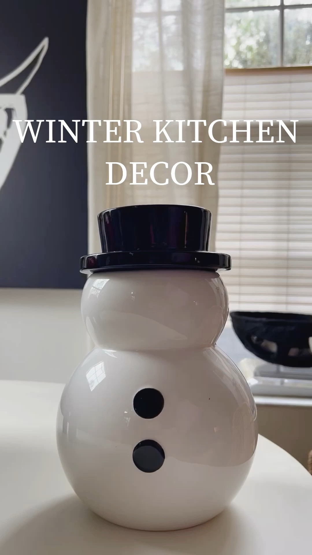 Cookie jar or canister? Snowman cutie 

#LTKGiftGuide #LTKHoliday #LTKSeasonal