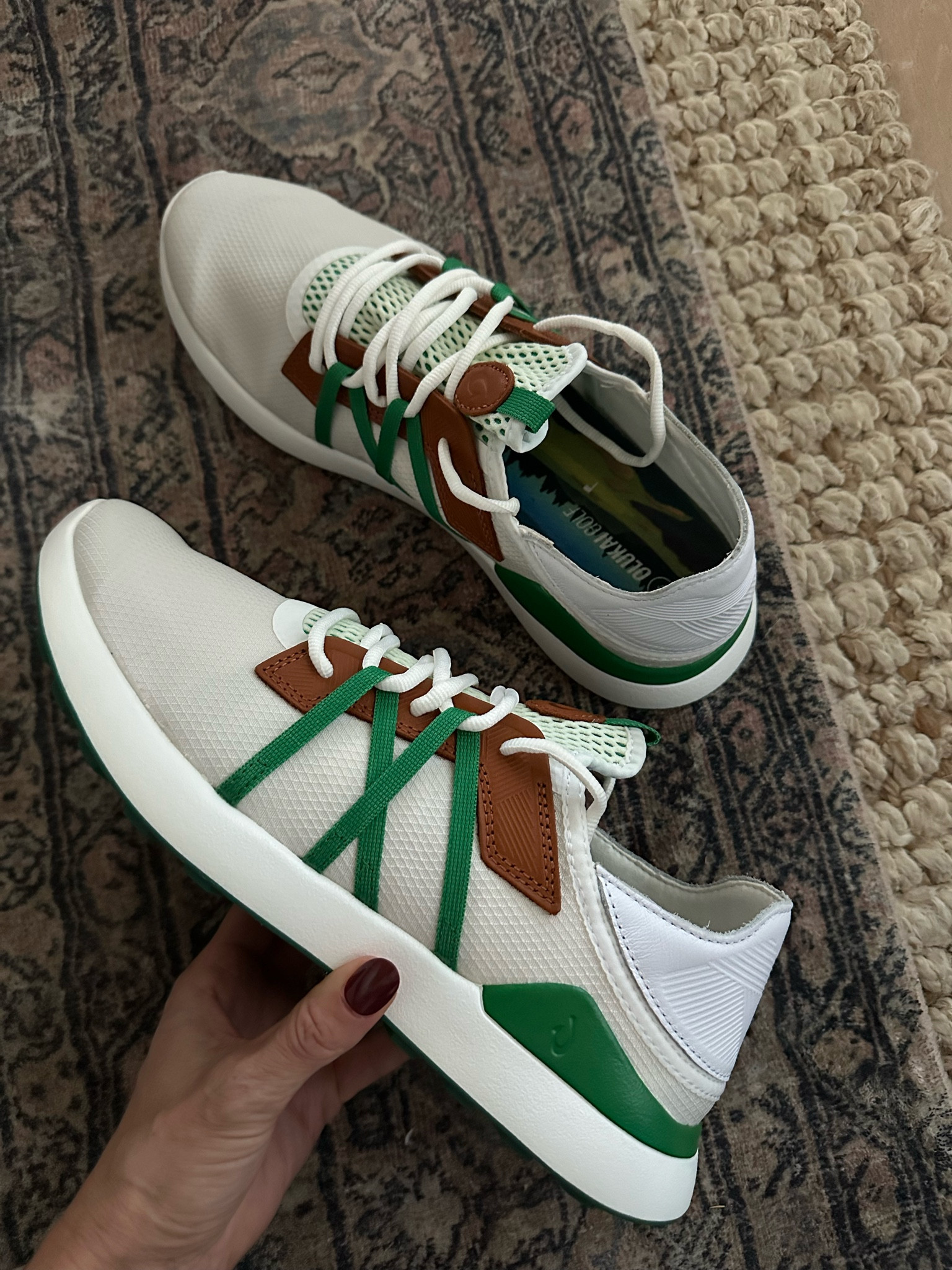 MEN’S GIFT IDEA 
love these men’s golf shoes for a holiday gift idea 

#LTKGiftGuide #LTKHoliday