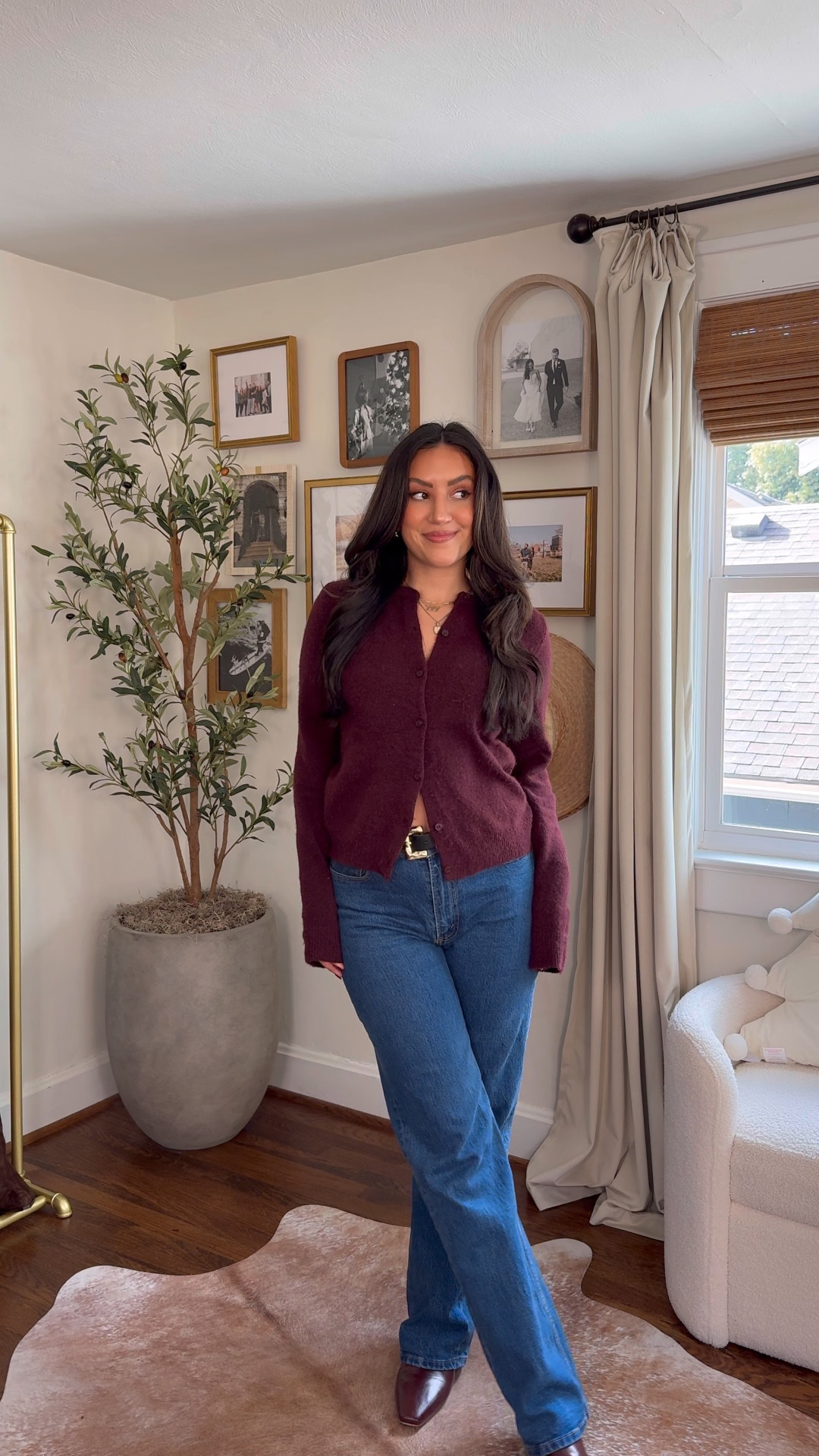 Easy, comfortable Thanksgiving outfit idea with one of my fave cardigans!

Sweater- small
Jeans- 27 regular (wanted them longer)
Shoes- 8

#LTKSeasonal #LTKStyleTip #LTKHoliday