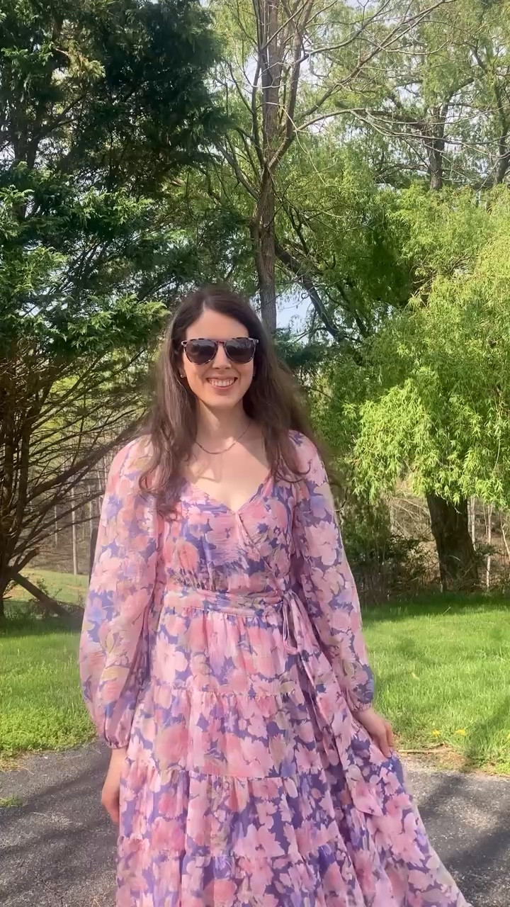 Spring floral print dresses 🌸

Spring dresses
Spring outfits 
Easter dress women 
spring outfits 2026



#LTKSeasonal #LTKootd #LTKSaleAlert