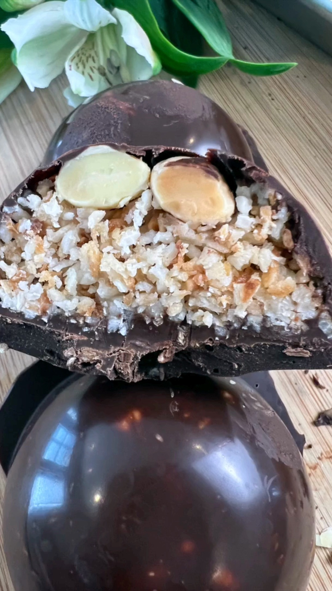 Let's make a healthy, upscale Almond Joy. 🥰  Elevated ingredients, no refined sugar and totally natural.  And dare I say, better than the original?

Check out the easy recipe here on TKFoodie.com - https://www.taylorkitchen.net/recipes/healthy-almond-joy

Great to keep on hand for healthy snacking or give as gifts during the holidays.

All the things to make these in your very own kitchen are here on my LTK 😊 

 #LTKHome #LTKFindsUnder50 #LTKFamily