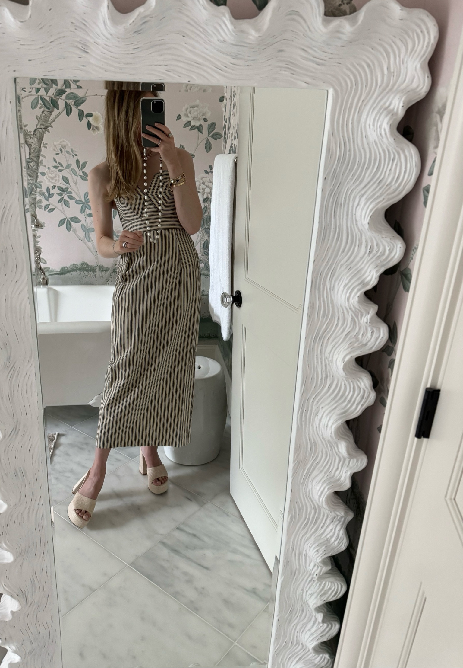 Pretty summer dress. Selling out quickly! 

#LTKtravel #LTKstyletip #LTKwedding