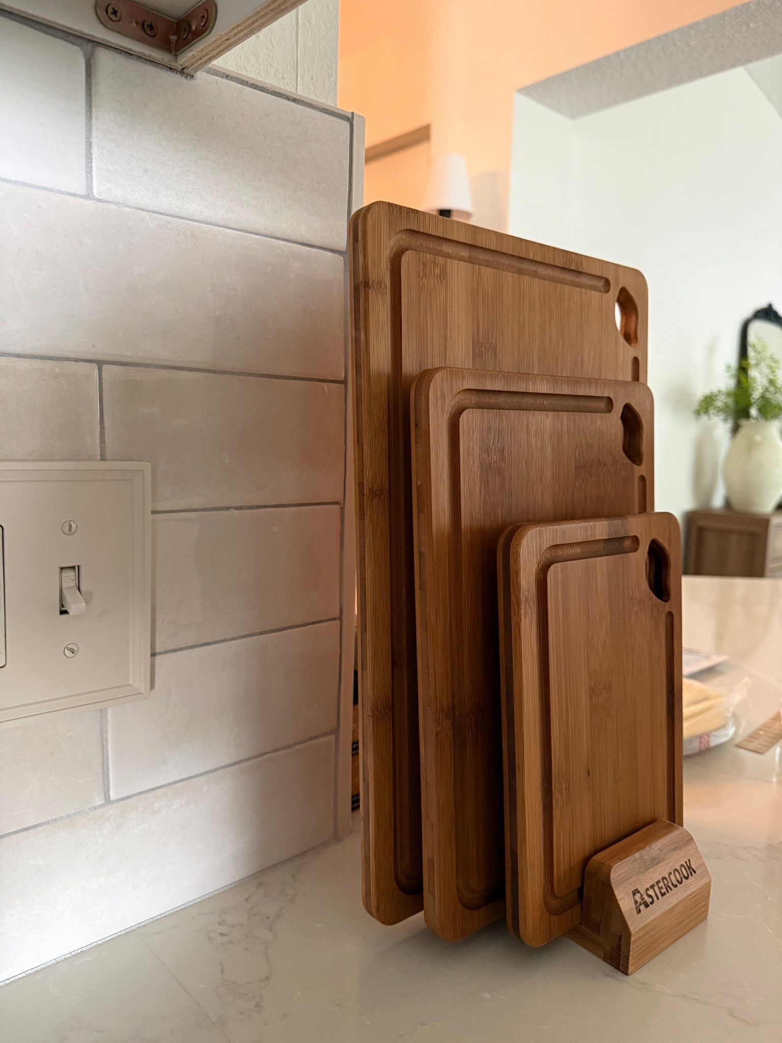 My new cutting boards are on sale! Love the stand 🙌🏽

Amazon home finds, Amazon kitchen finds, viral home finds, home hacks, kitchen decor, kitchen must haves 

#LTKHome #LTKSaleAlert