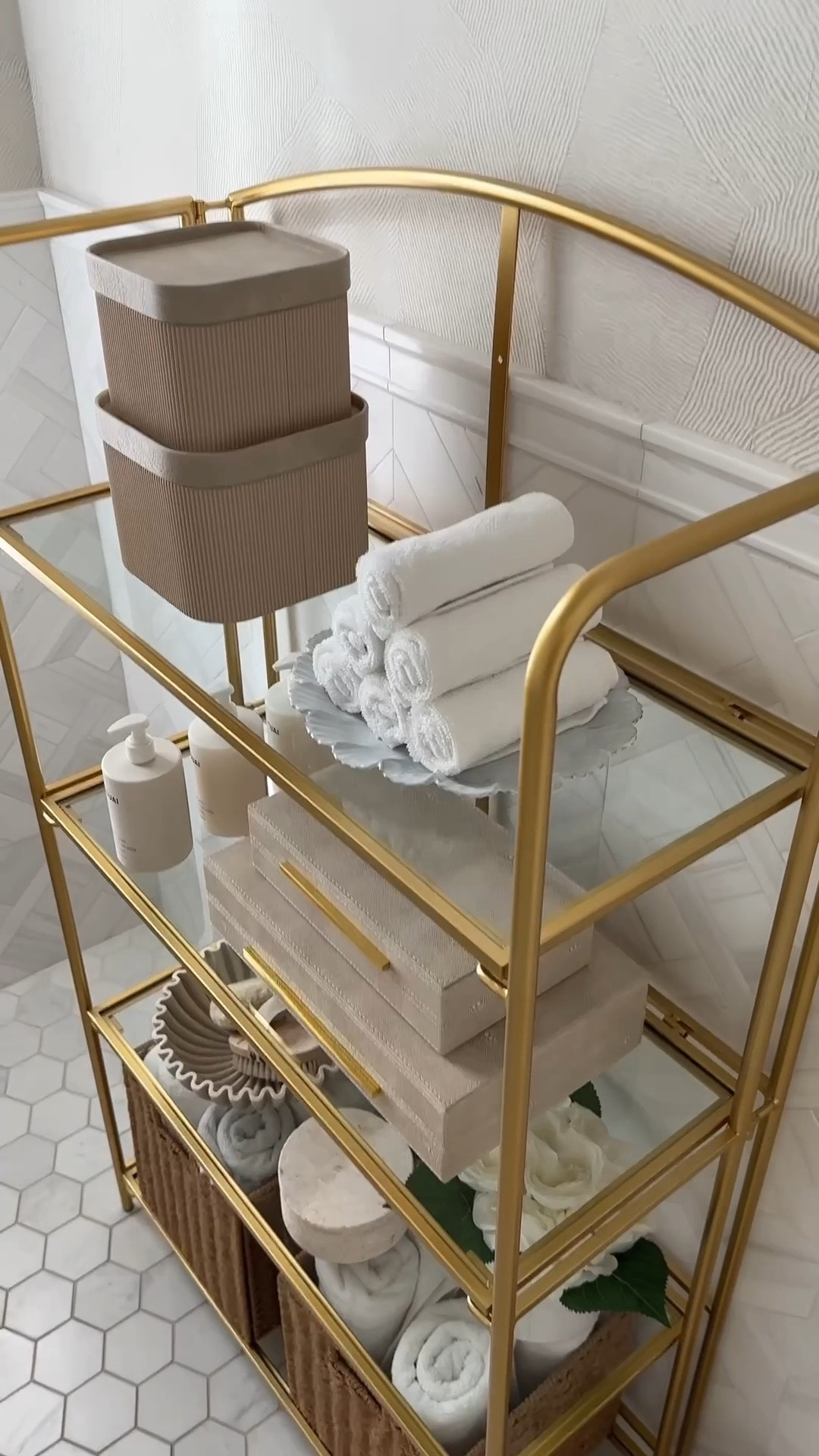 Scroll to shop!! Follow for more finds!!! Xo! 💫


#LTKHome #LTKdayinmylife #LTKmomlife