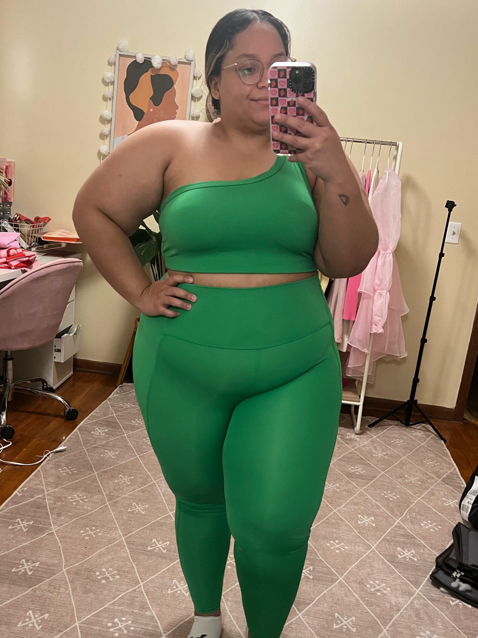 Target gym set 
Top - XXL
Legging- XL

#LTKunder50 #LTKsalealert #LTKfit