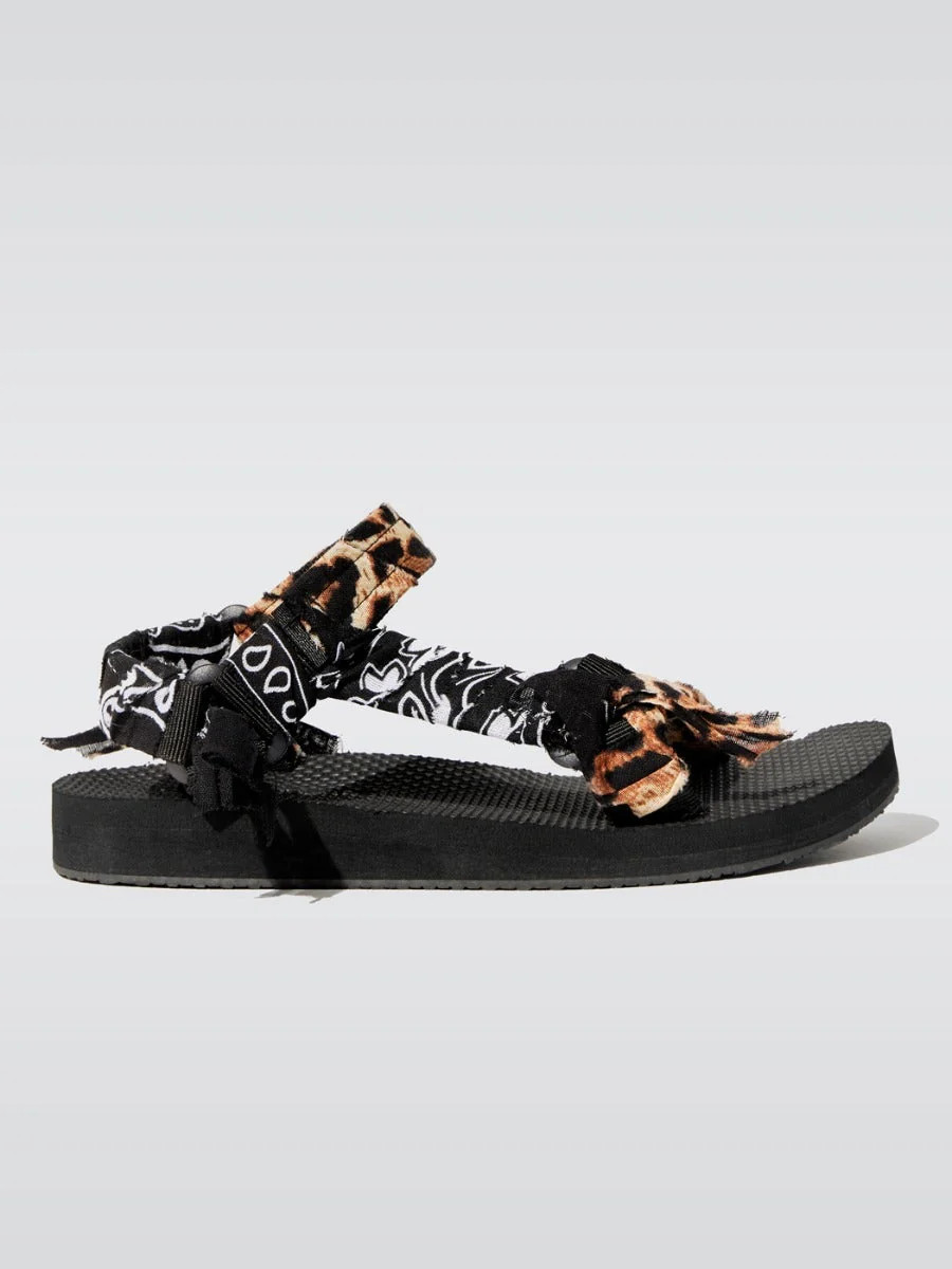 Trekky Leo Bandana | Carbon38