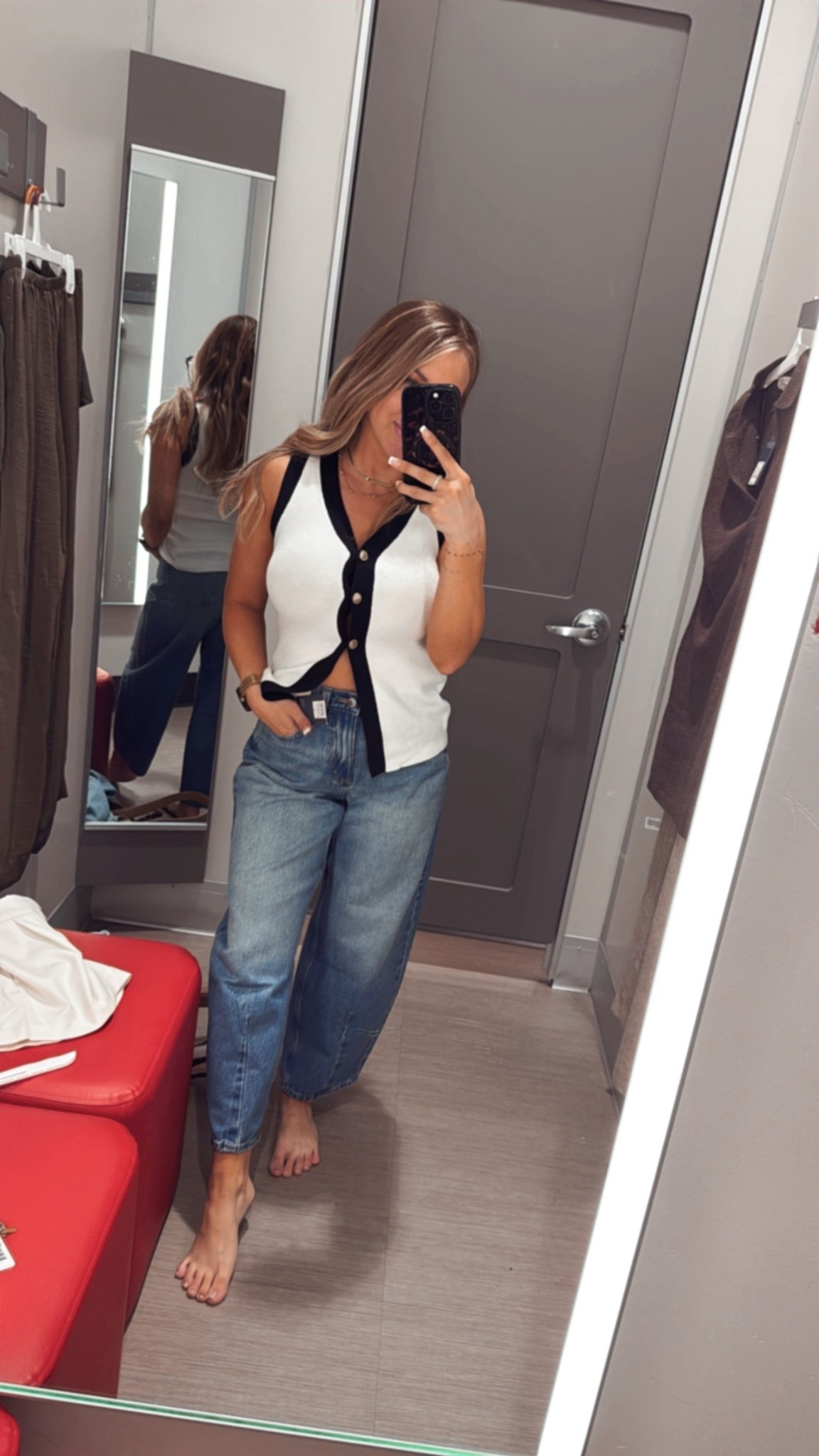 Barrel jeans 

#LTKU #LTKFindsUnder100 #LTKOver40