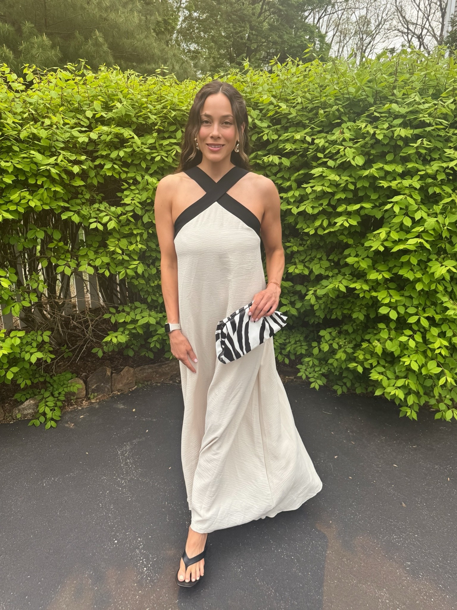 Beautiful flowy dress that’s so comfortable🖤 Size small.

#LTKootd