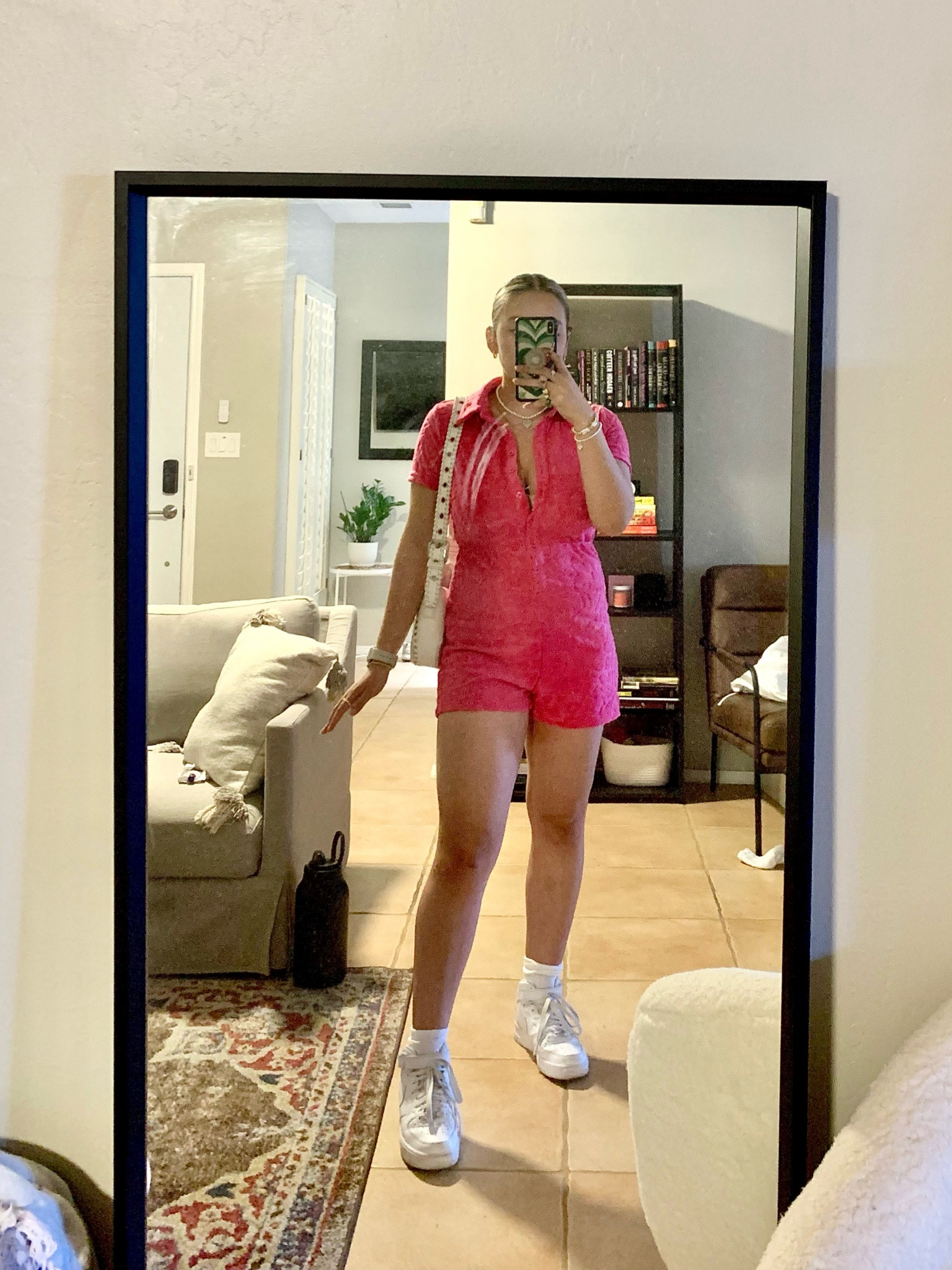 So glad that it’s finally warmer outside and I can wear short bottoms again 🤩 Been trying to get more into colorful clothing and I’m obsessed with this jumpsuit!

Sizing:
Jumpsuit: Petite M
Shoes: 7.5

#LTKmidsize