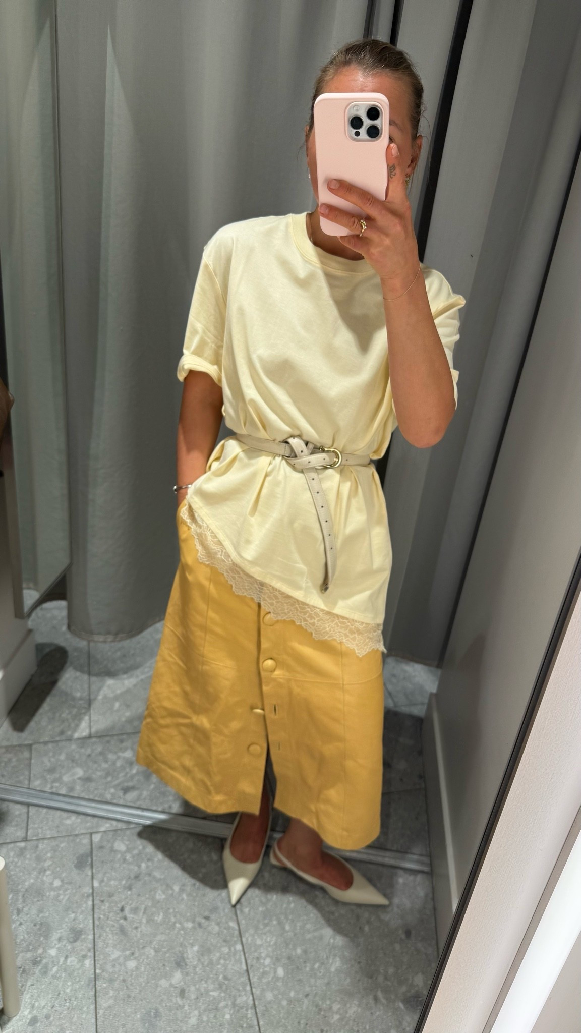 Summer yellow

#LTKdeutschland #LTKeurope #LTKkleider
