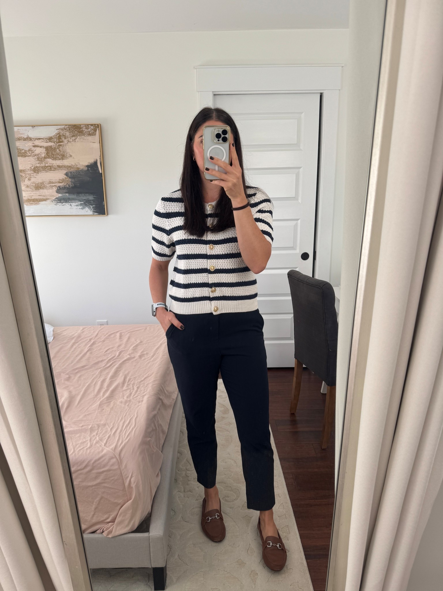 Work outfit


Cardigan, work pants



#LTKWorkwear #LTKStyleTip #LTKFindsUnder100