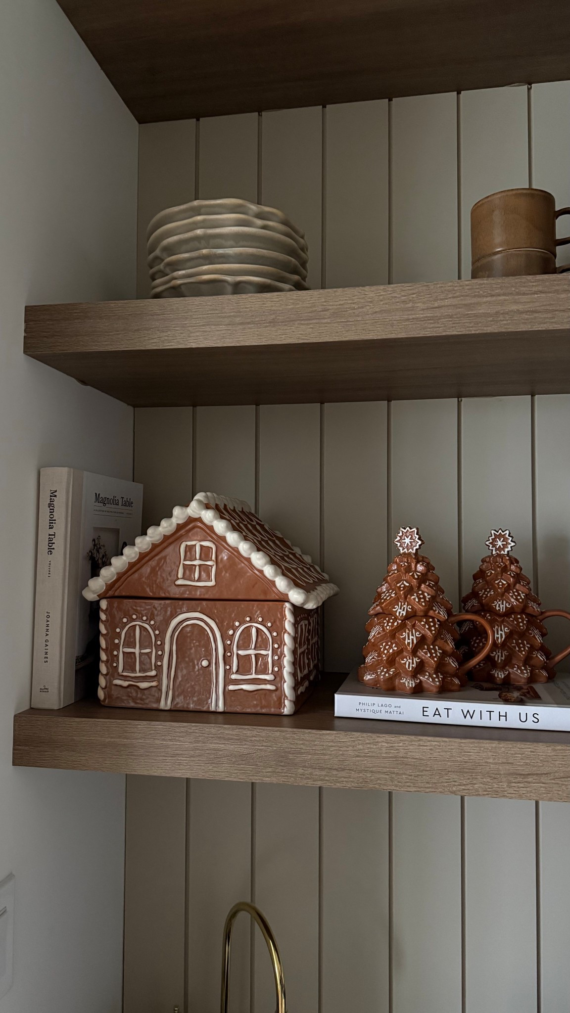 Working on styling the pantry 🤎 

#LTKselfcare #LTKHome #LTKHoliday