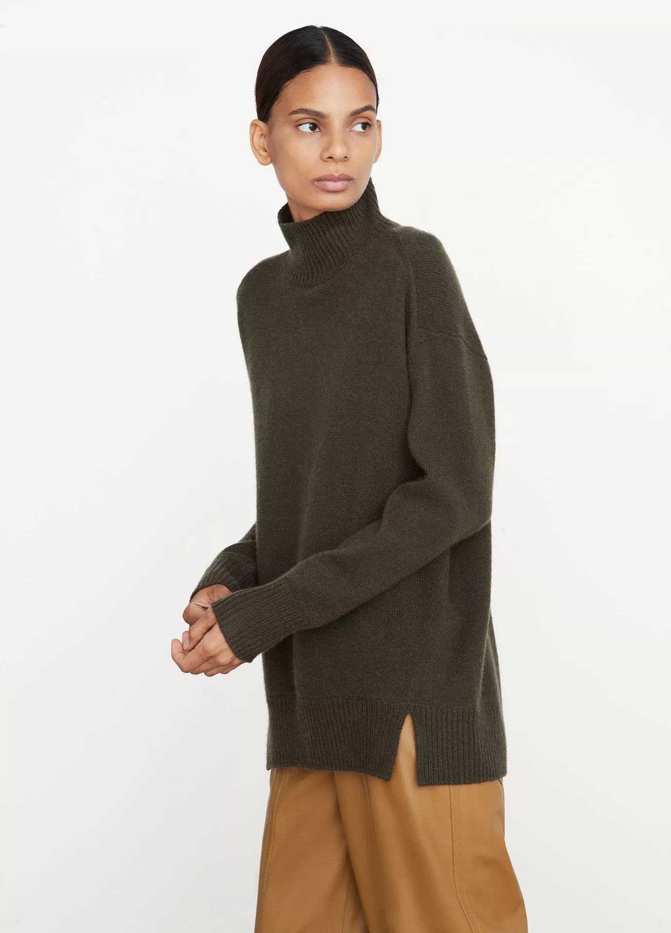 Cashmere Side Slit Turtleneck Sweater | Vince LLC