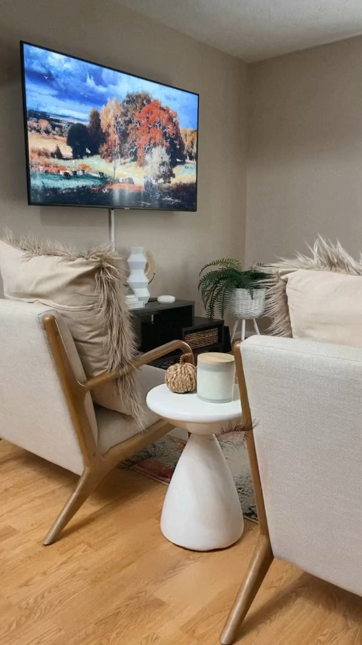 The easiest way to elevate your living room. That’s when my space started to feel more intentional… not just decorated. And the best part? These are easy swaps you can do without overthinking it (or overspending). Especially with the Wayfair sale happening right now #LivingRoomDecor #HomeStyling #NeutralHome #CozyHome #WayfairSale #ModernHomeDecor #LTKhome #HomeInspo #InteriorStyle #DecorFinds


#LTKmomlife #LTKHome #LTKSaleAlert