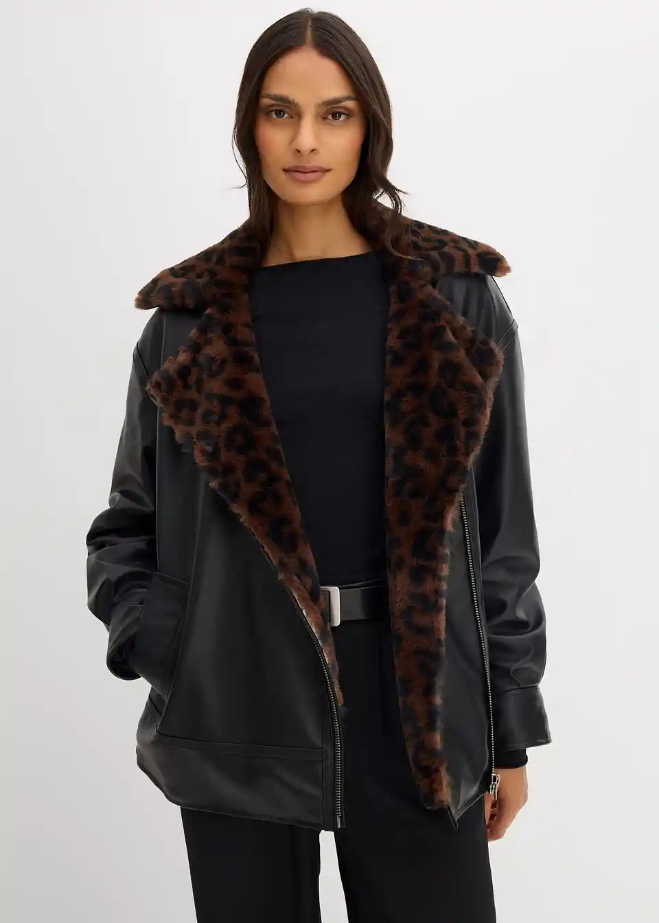 Lederimitat-Jacke mit Leoparden Kunstfell | Bonprix DE