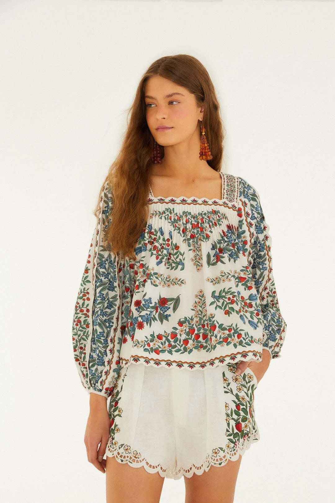 Off-White Fruit Beauty Scarf Organic Cotton Long Sleeve Blouse | FARM Rio | FarmRio (US)