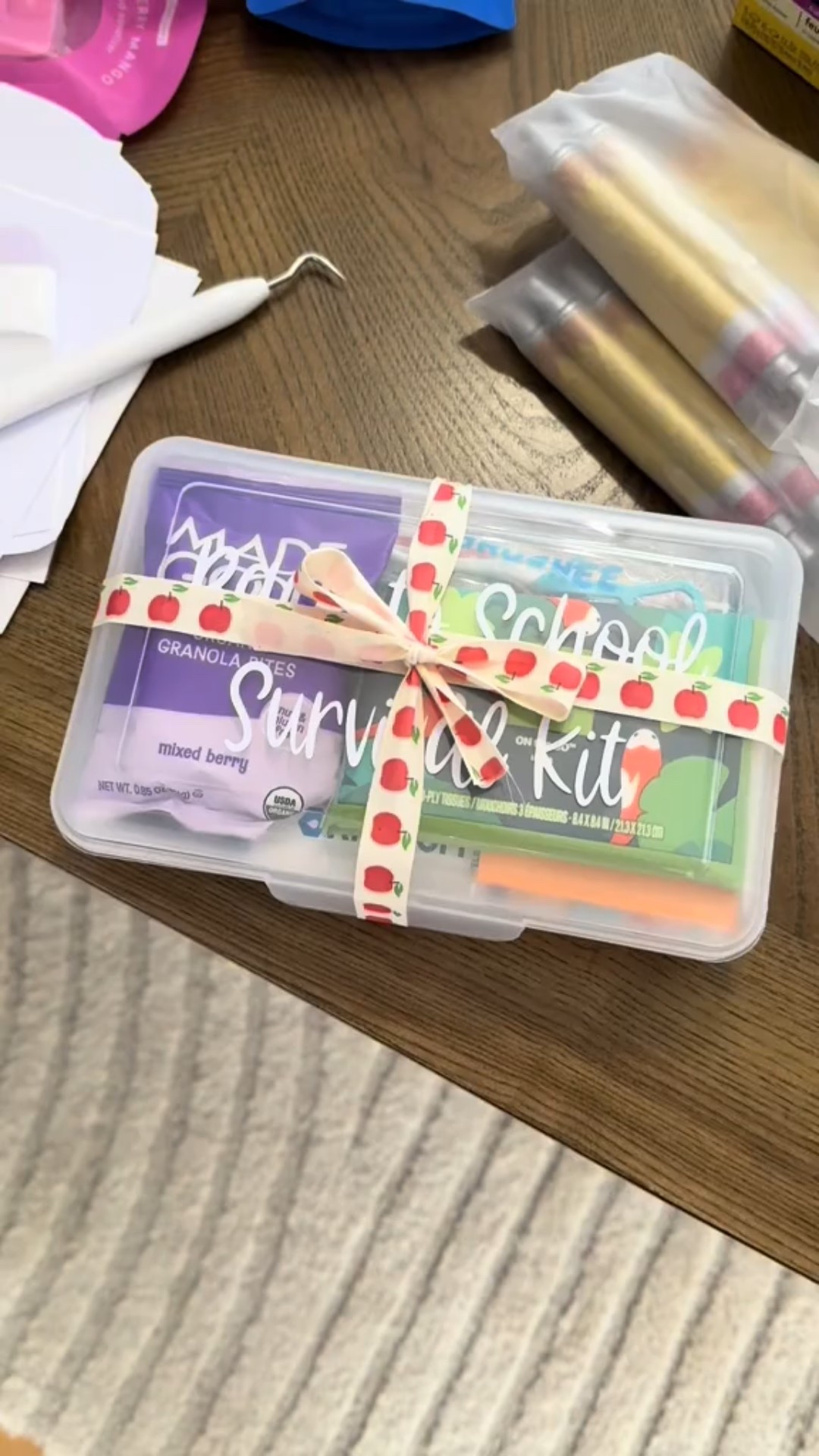 🎒✏️ Back-to-school survival mode activated! I made a bunch of these teacher & staff kits to help kick off the year right 💪🏼🍎

Filled them with all the little essentials—snacks 🍫, mints 🍬, tissues 😭, pain reliever 💊, lip balm 💋, hand sanitizer 🧼, hydration 💧 & more!

Because starting the year with a little extra love (and caffeine 😅) goes a long way!

#BackToSchool #TeacherGifts #SurvivalKit #LTKBackToSchool #GiftsThatGive

#LTKTravel #LTKParties #LTKSeasonal