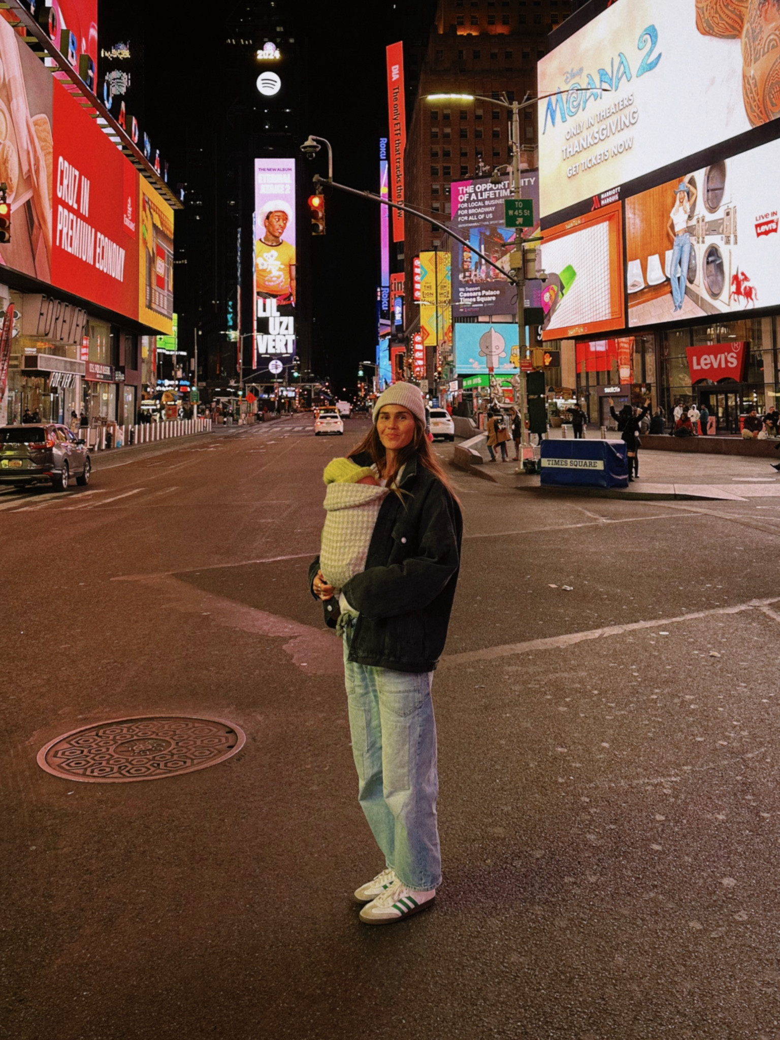 Links to this full NYC fit.. except I can’t find the jacket so linked some similar ones that were reasonable price! 
