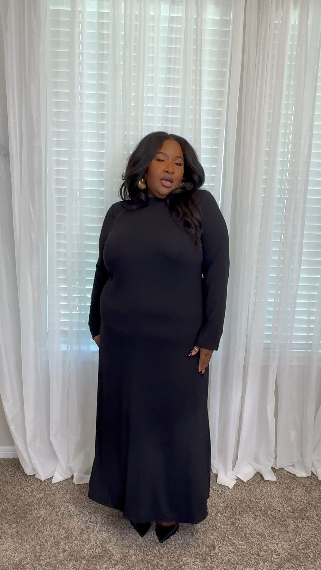 Plus size black maxi dress that’s 50% off at Old Navy! I’m wearing a 2x regular (20/22). Also comes in tall & petite.

Old navy finds. Plus size fashion. Fall fashion. Plus size outfit.
Women’s dressess



#LTKSaleAlert #LTKPlusSize #LTKHoliday