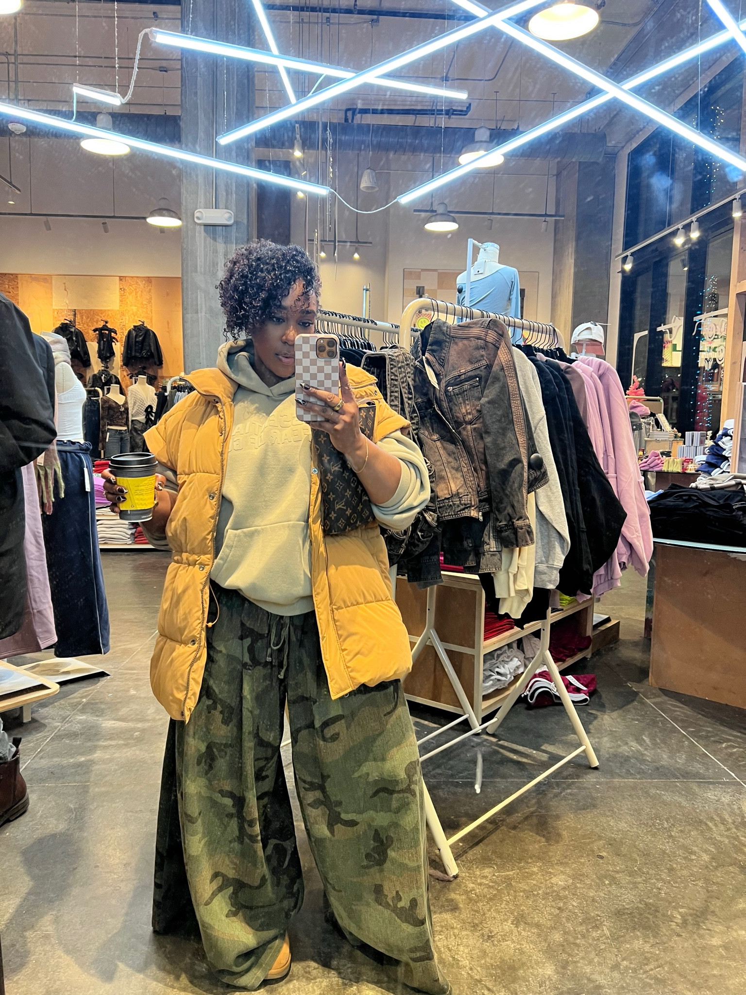 comfy and cozyyy

#LTKStyleTip #LTKHoliday #LTKMidsize