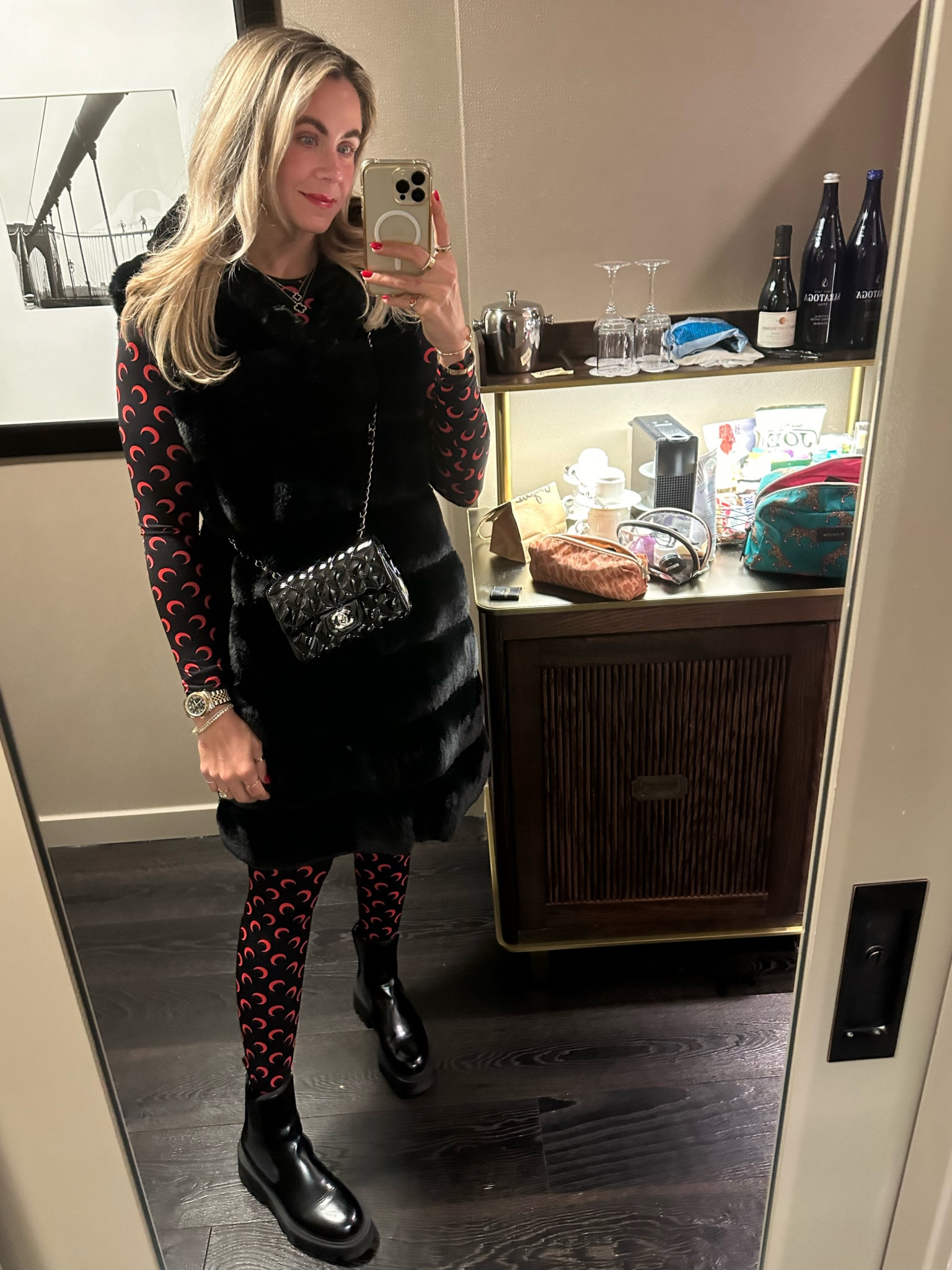 Top: L
Bottoms: L
Vest: L
Shoes: Women’s 9

#LTKtravel #LTKHoliday #LTKsalealert