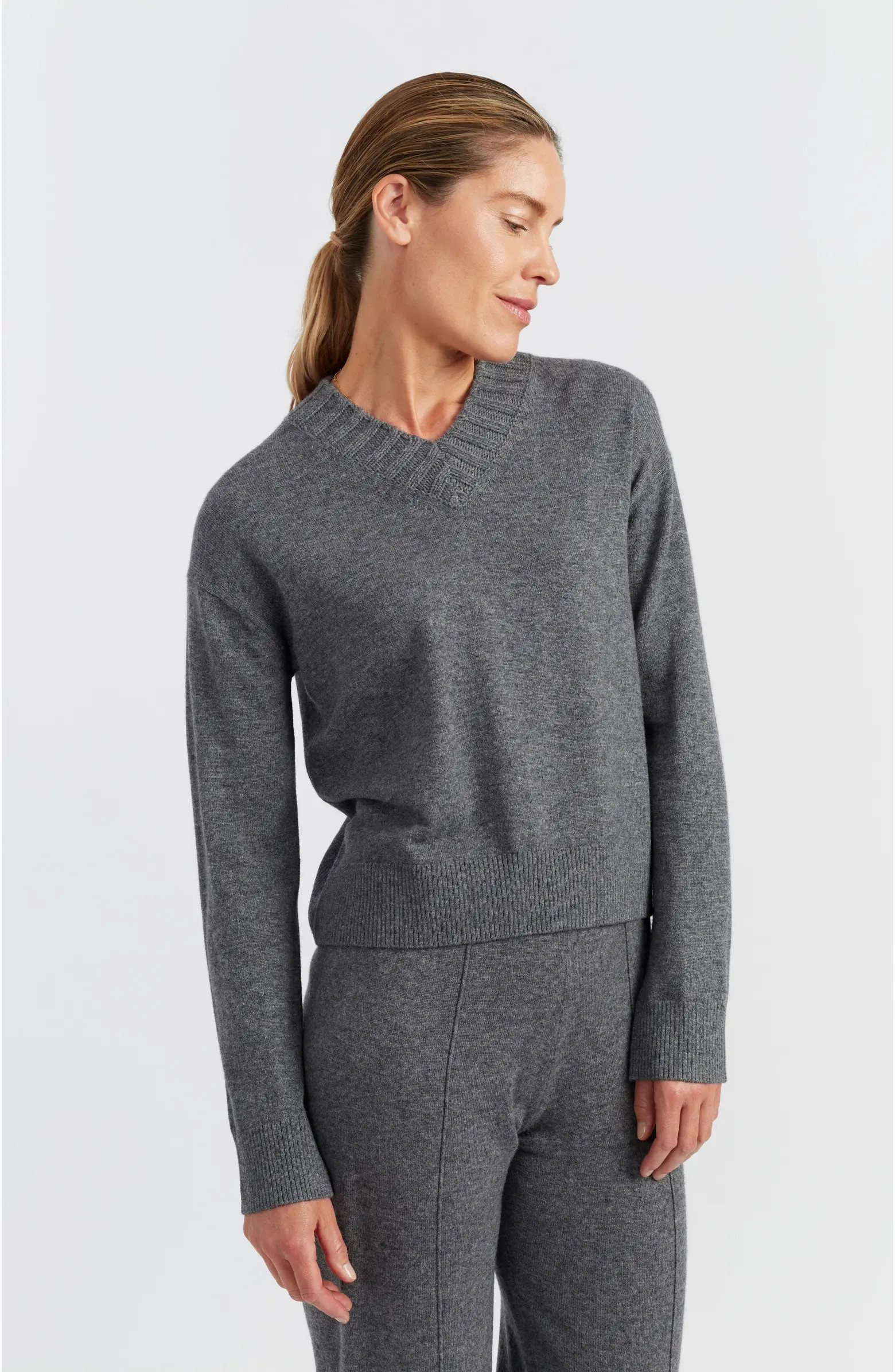 Chinti & Parker Wool-Cashmere Ribbed V-neck Sweater | Nordstrom | Nordstrom
