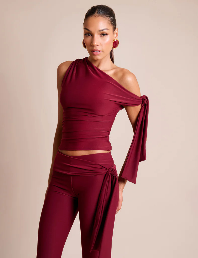 Knot Detail Asymmetric One Shoulder Luxe Slinky Top Burgundy | Public Desire
