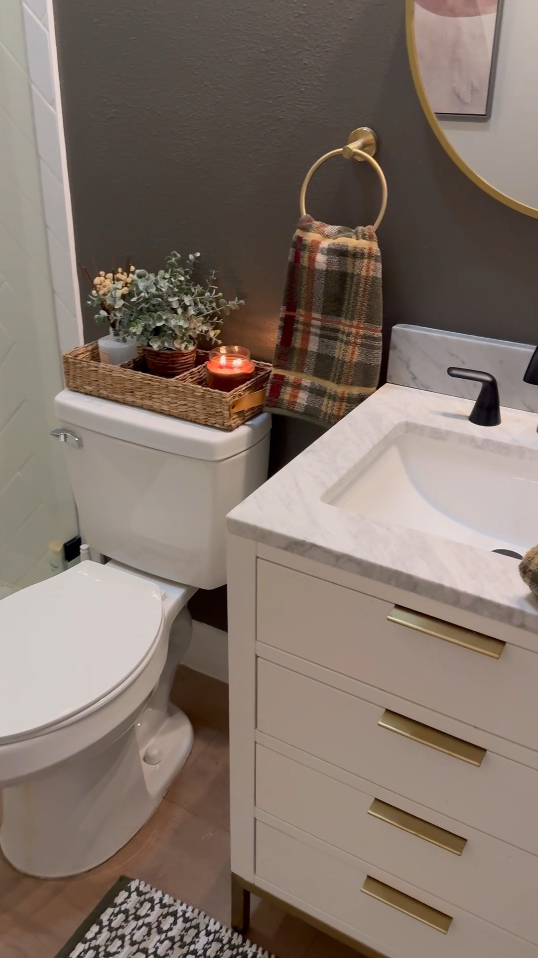 Fall bathroom decor, home updates

#LTKHome #LTKdayinmylife #LTKSeasonal