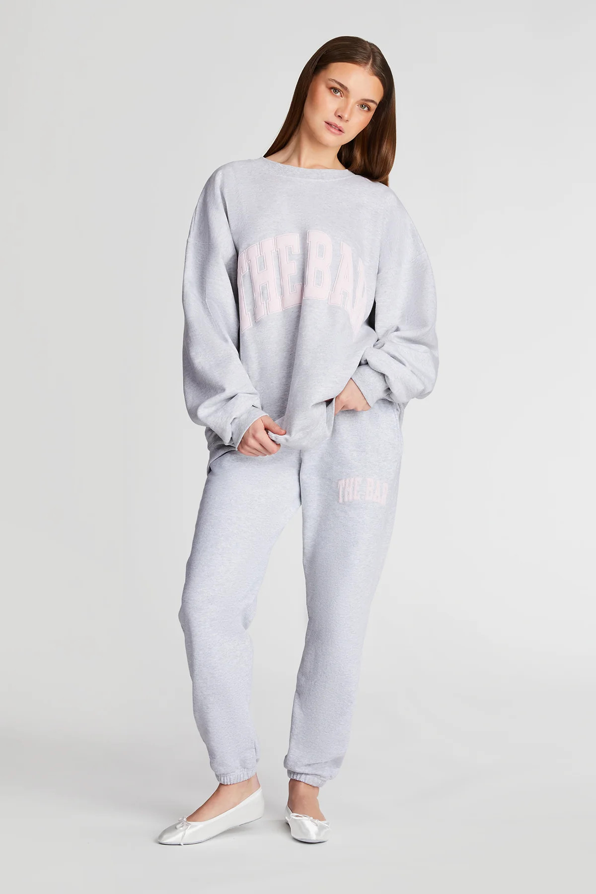 VARSITY SWEATPANTS LT HEATHER GREY/BLUSH | The Bar