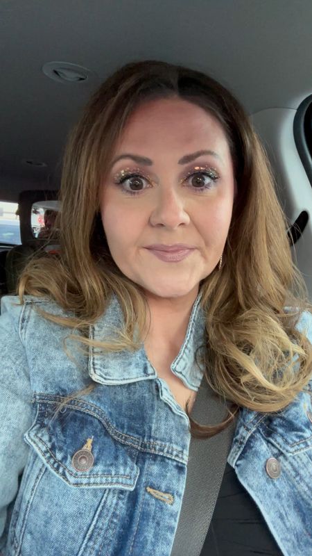 Amazing chrome flakes eyeshadow (perf for girls night out or concert makeup) plus new Kendra Scott earrings for fall (gifted). My fav denim jacket (fits TTS). 

Fall makeup // new makeup // affordable 

#LTKstyletip #LTKunder100 #LTKbeauty