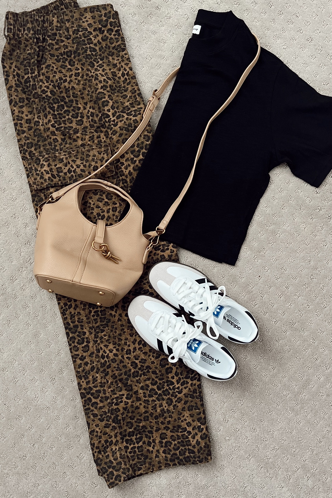 Walmart / Amazon / Adidas Fit. 


#LTKSaleAlert #LTKFindsUnder100 #LTKShoeCrush