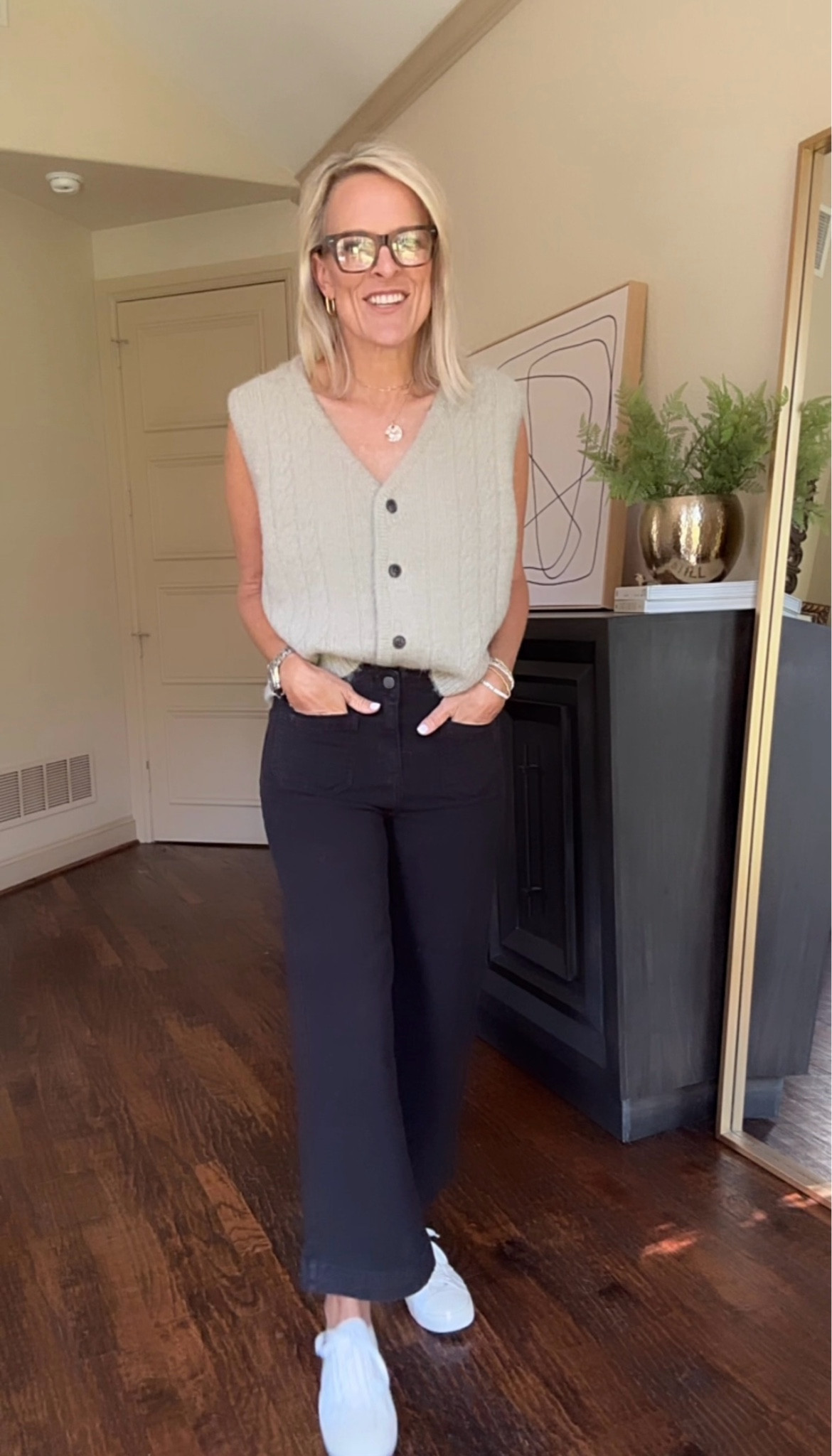 New launch with Social Threads Owner the south where it is not chilly yet. And I love pairing Tan and Black. They are known for their risen denim which are incredibly comfortable and affordable. Great price point. I always size down one size in risen 26, lots of stretch.

Use code  cindy15 ,for15% off of your purchase sitewide 

#LTKOver40 #LTKFamily #LTKTravel