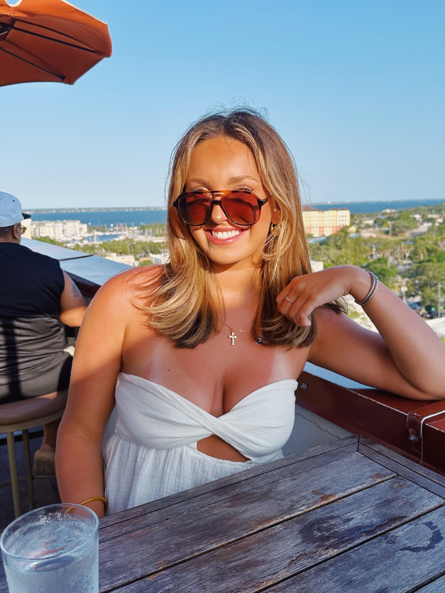 Have gotten so many questions abt these!! My fav sunnies 😎😎