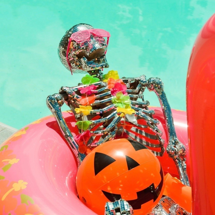 #otcpartner #HEXpartner Grab your sunscreen, swimsuit and skeletons!💀☀️🎃 Blend some sunshine and scares for a poolside  Summerween party! @OrientalTrading nailed the colorful party favors, and @HalloweenExpress delivered the most perfect disco skeleton! Time to carve some watermelons! 🍉🎃👻