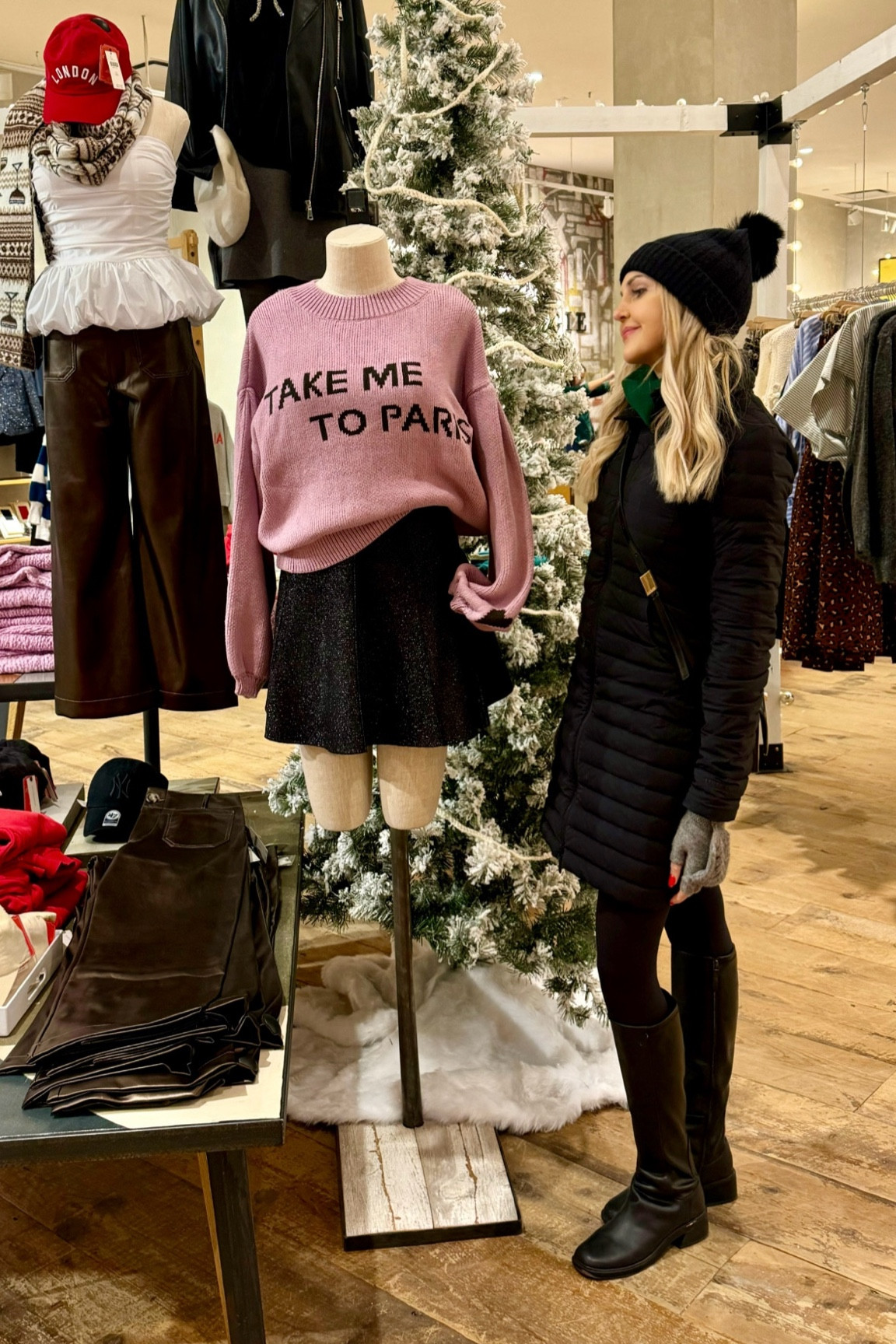 Christmas shopping outfit 🎁✨


#LTKSeasonal #LTKHoliday