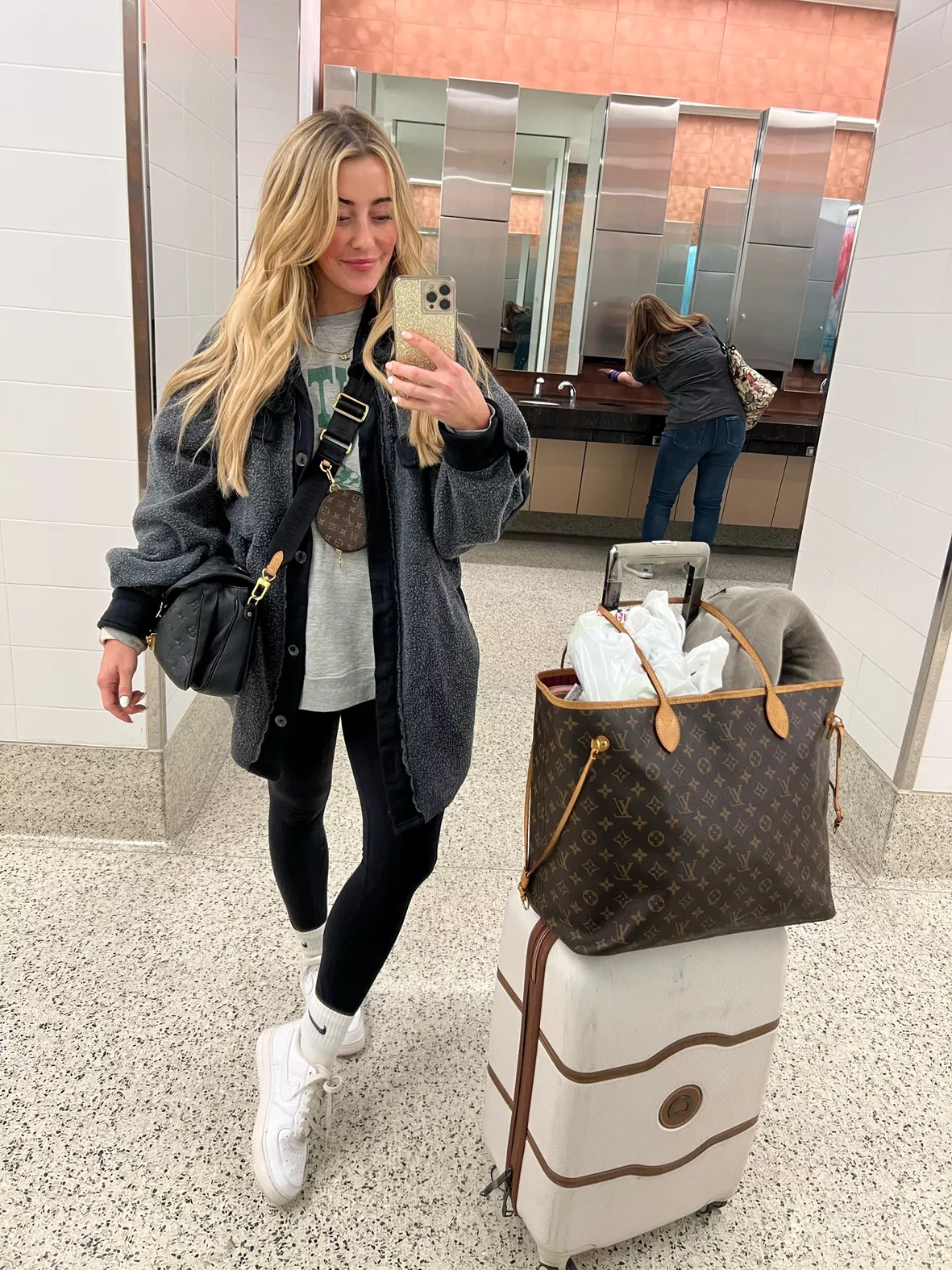louis vuitton neverfull gm outfit
