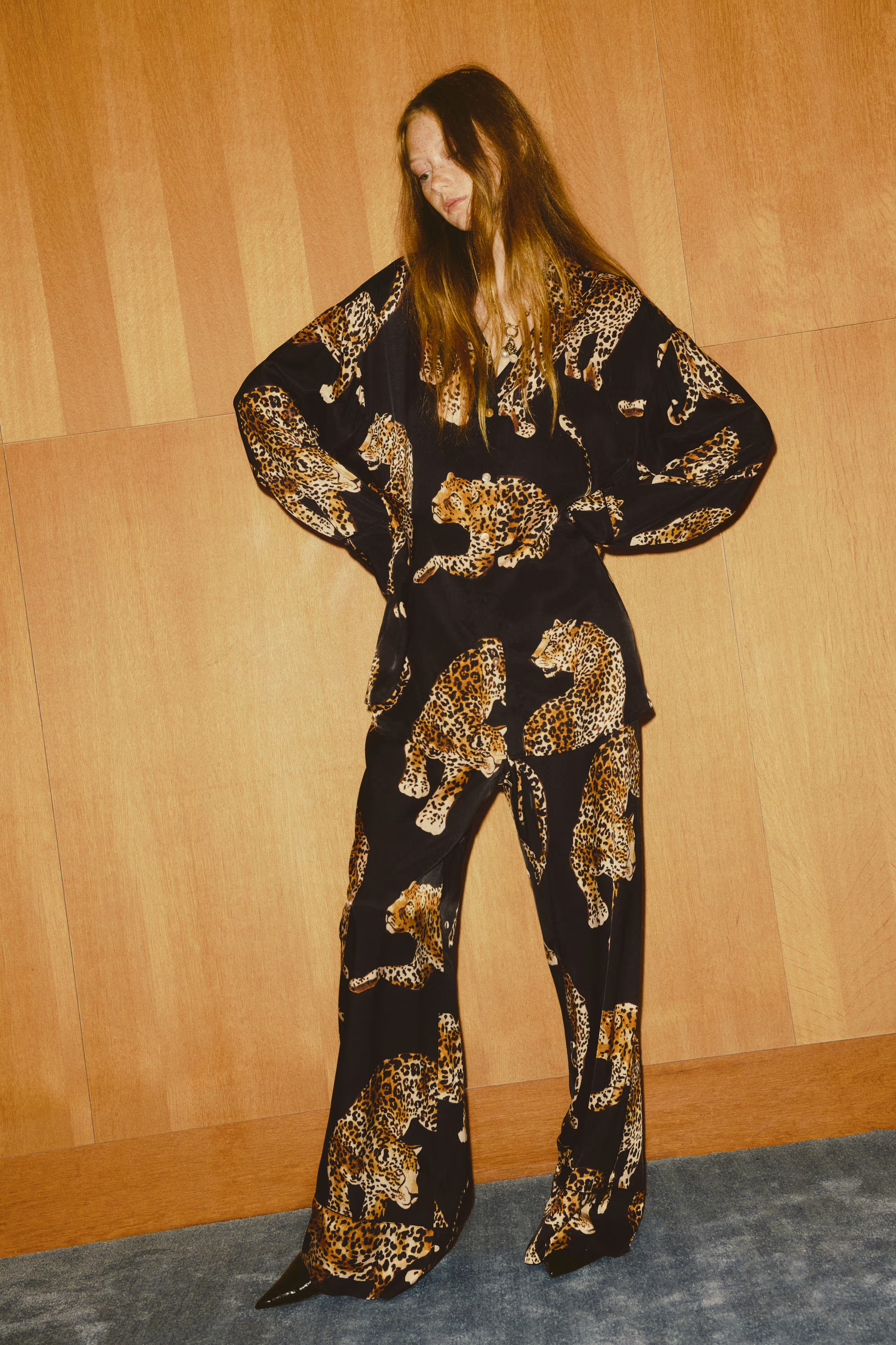 Satin trousers | H&M (UK, MY, IN, SG, PH, TW, HK)