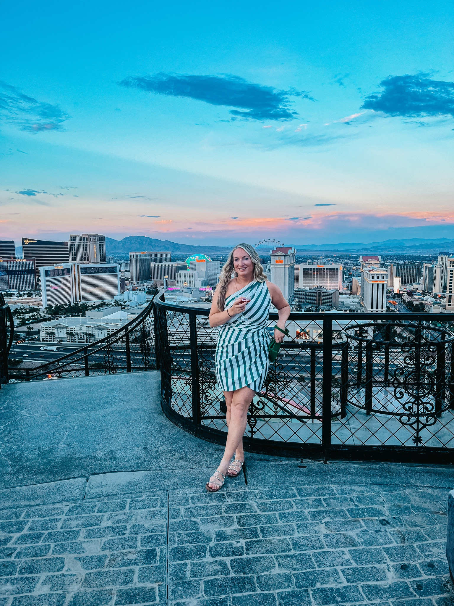 Summer dress, one shoulder dress, mini dress, cupshe, vacation outfit, Vegas vacation, date night, dinner outfitt

#LTKMidsize #LTKTravel #LTKStyleTip